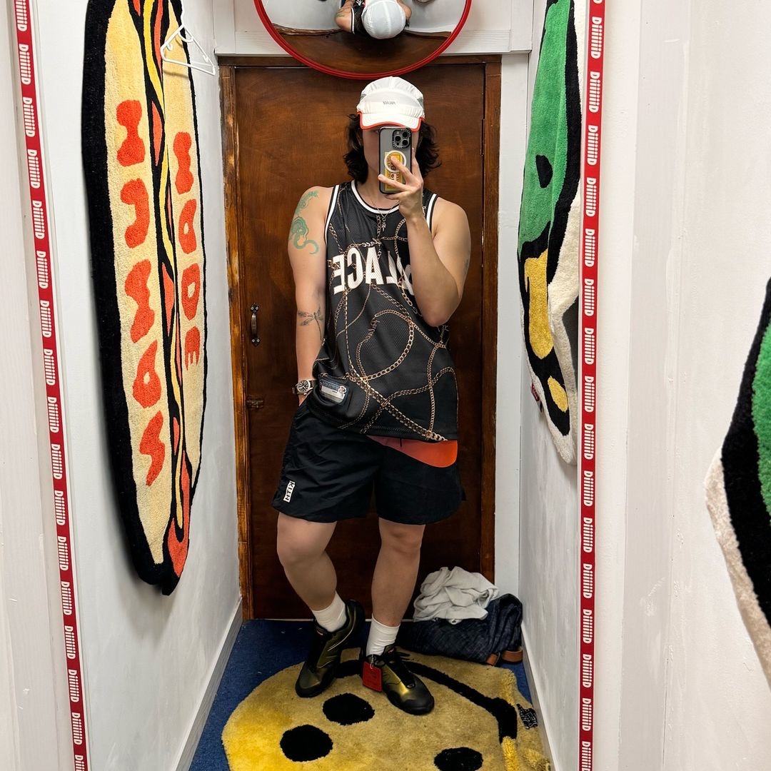 Nike x Kith New York Knicks Shorts Black, Palace Chain Basketball Vest Black - 23FW 착용 스타일 - 2