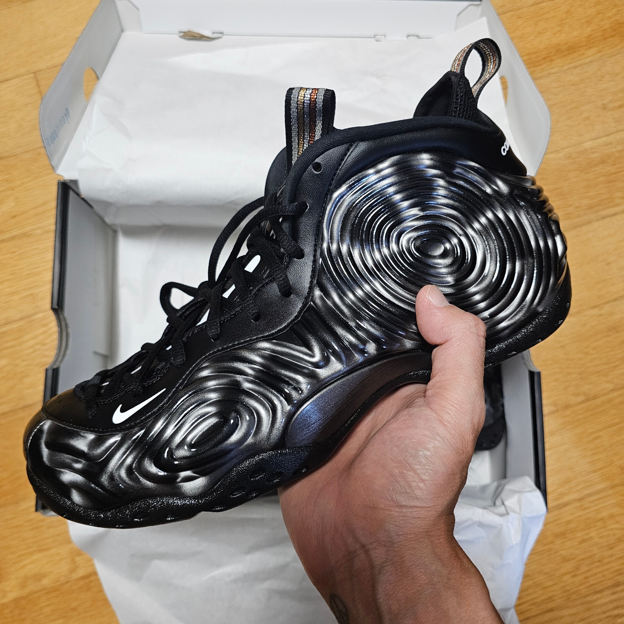 Nike x Comme des Garcons Homme Plus Air Foamposite One SP Black White 착용 스타일 - 2