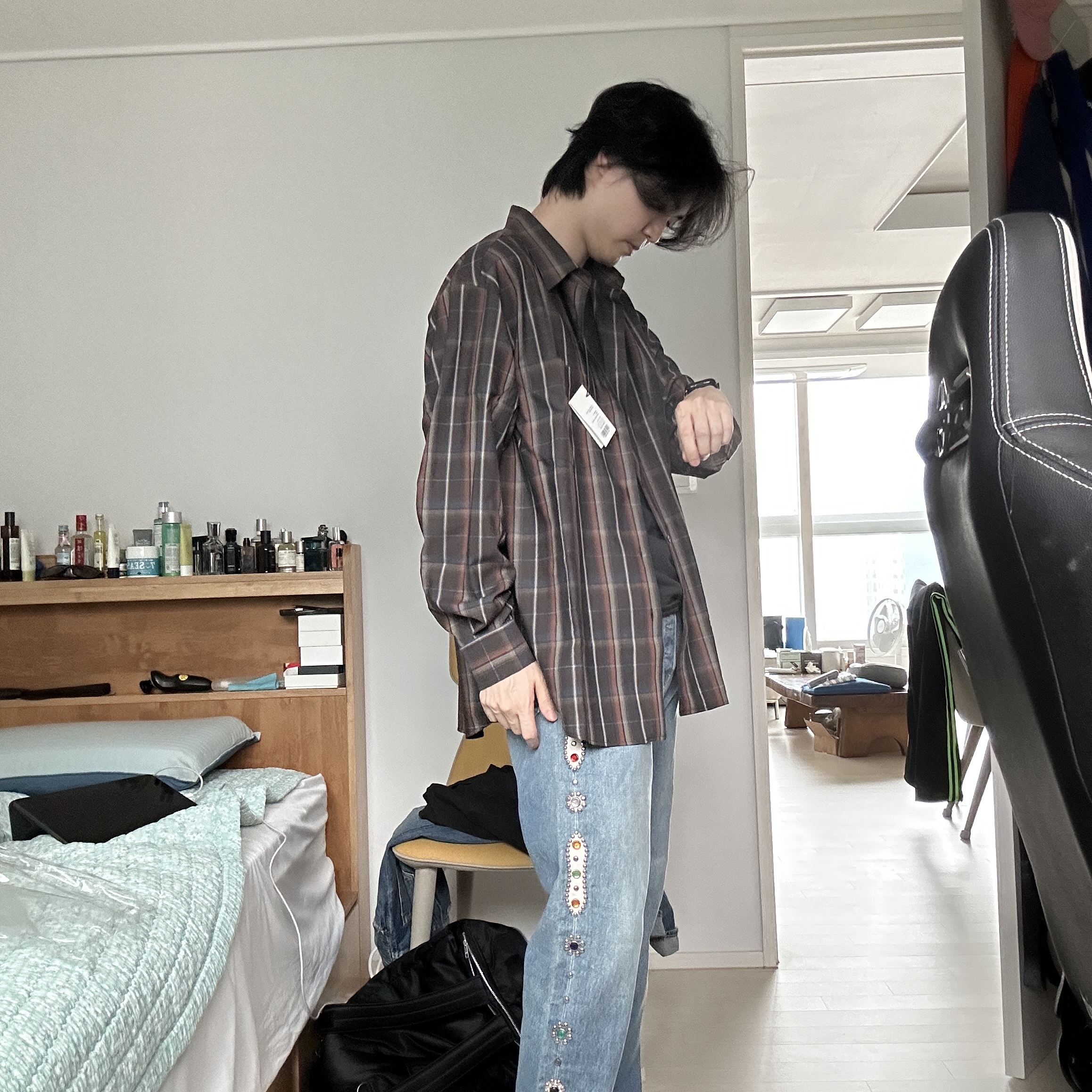 Auralee Super Light Wool Check Shirt Dark Brown, Kapital 14 oz. Denim 5P Monkey Cisco Gemstone Pants Indigo (Processing) 착용 스타일