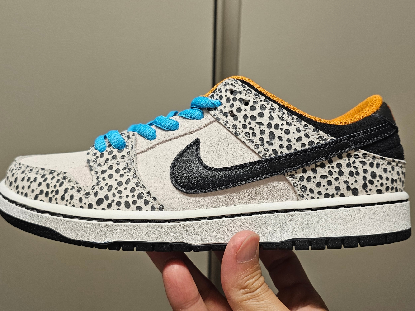 (PS) Nike SB Dunk Low Pro Electric Phantom and Black 착용 스타일