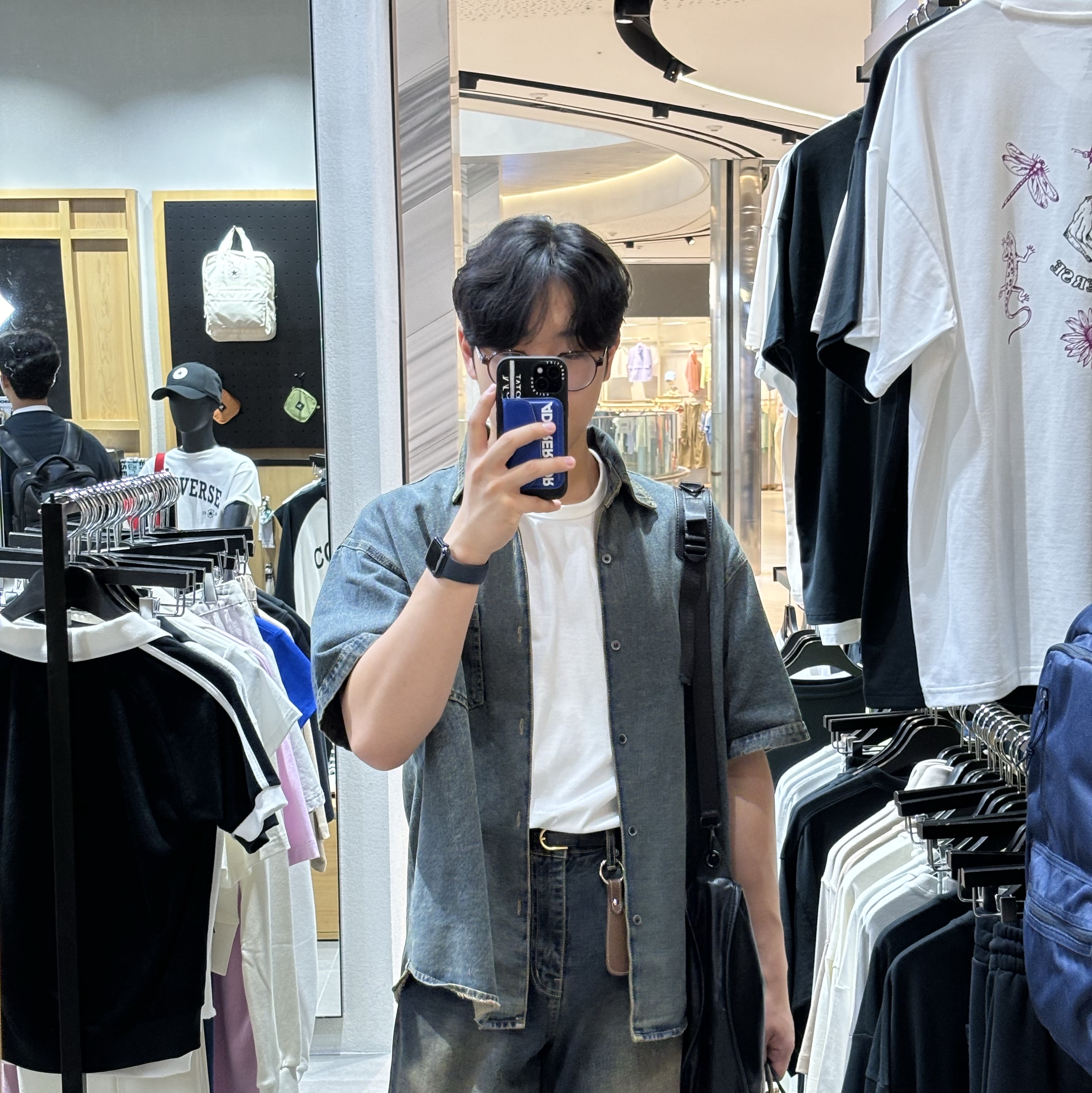 Birkenstock Boston Soft Footbed Taupe - Regular, Ader Error Sig; TRS/BL Tag T-Shirt 04 Off White 착용 스타일 - 7