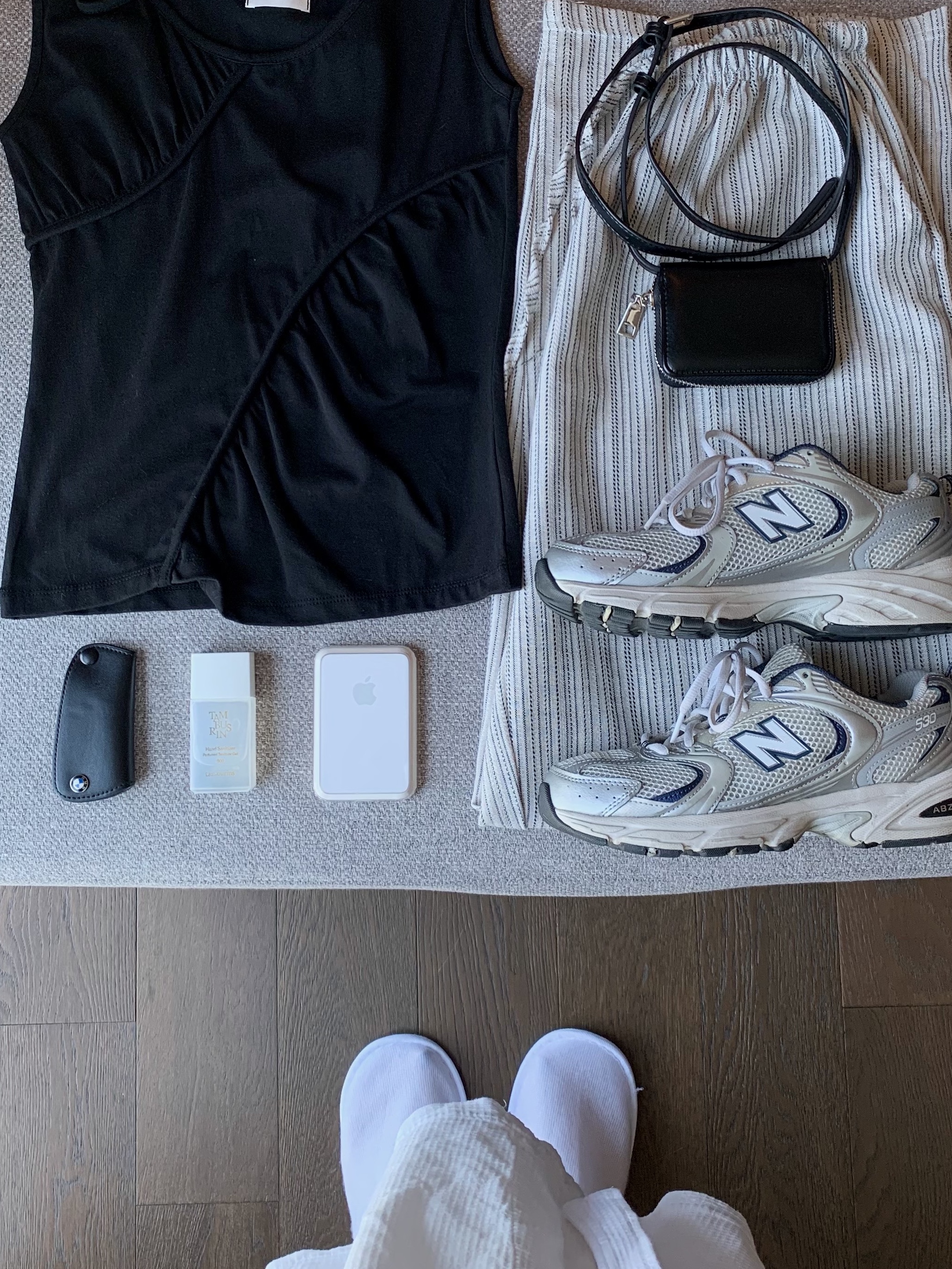 New Balance 530 Steel Grey 착용 스타일 - 2