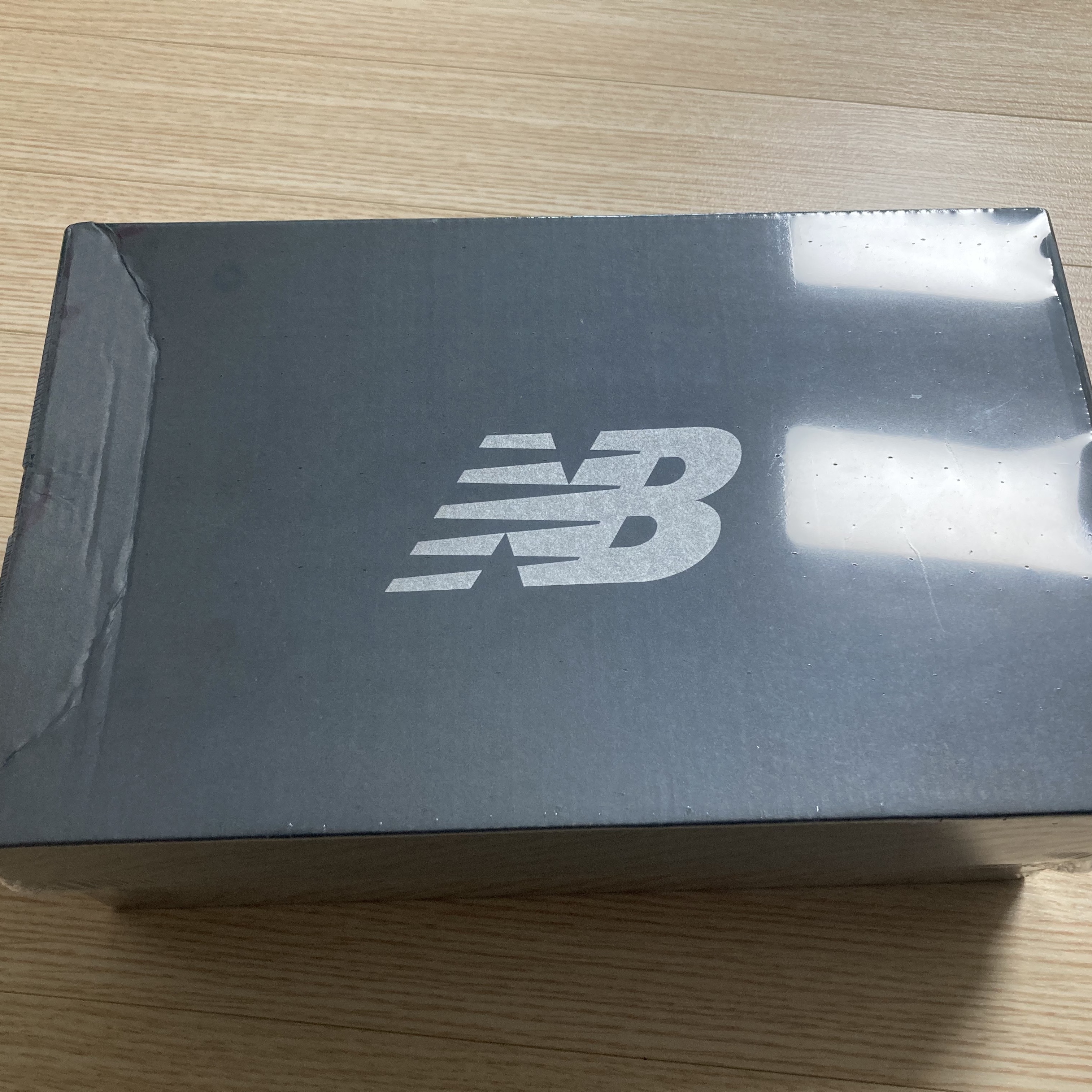 New Balance 530 Premium Vintage Grey Matter 착용 스타일 - 1