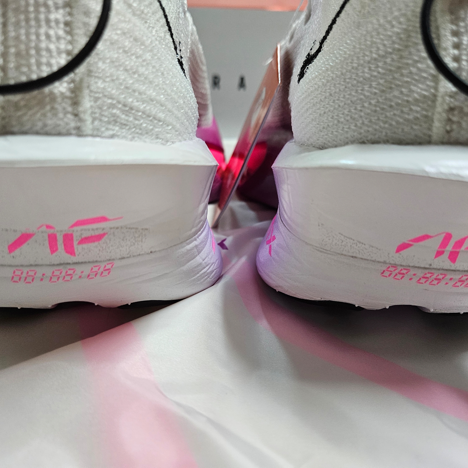 Nike Air Zoom Alphafly Next% 3 Hyper Pink 착용 스타일 - 10