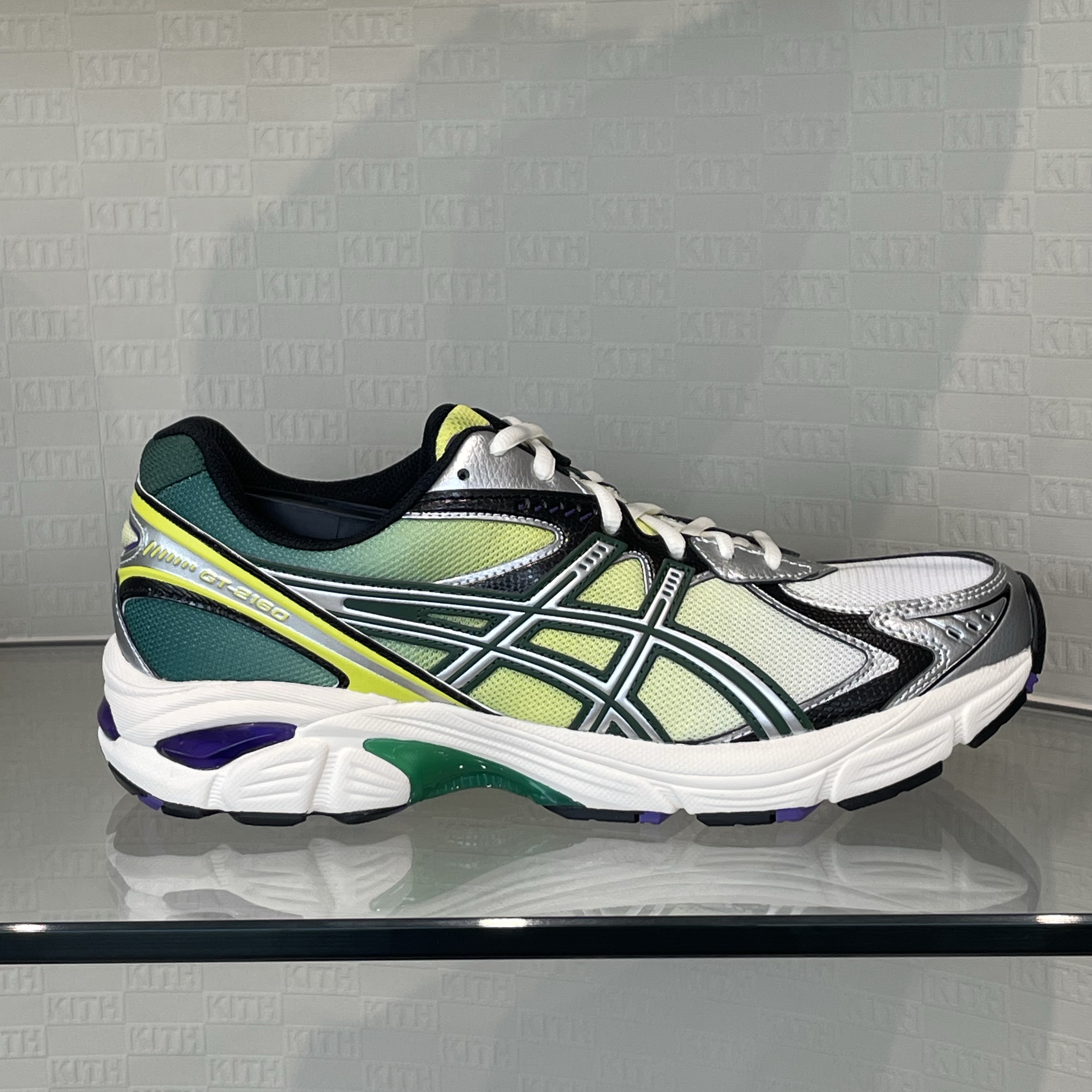 Asics x Kith x Marvel GT-2160 Green Goblin 착용 스타일