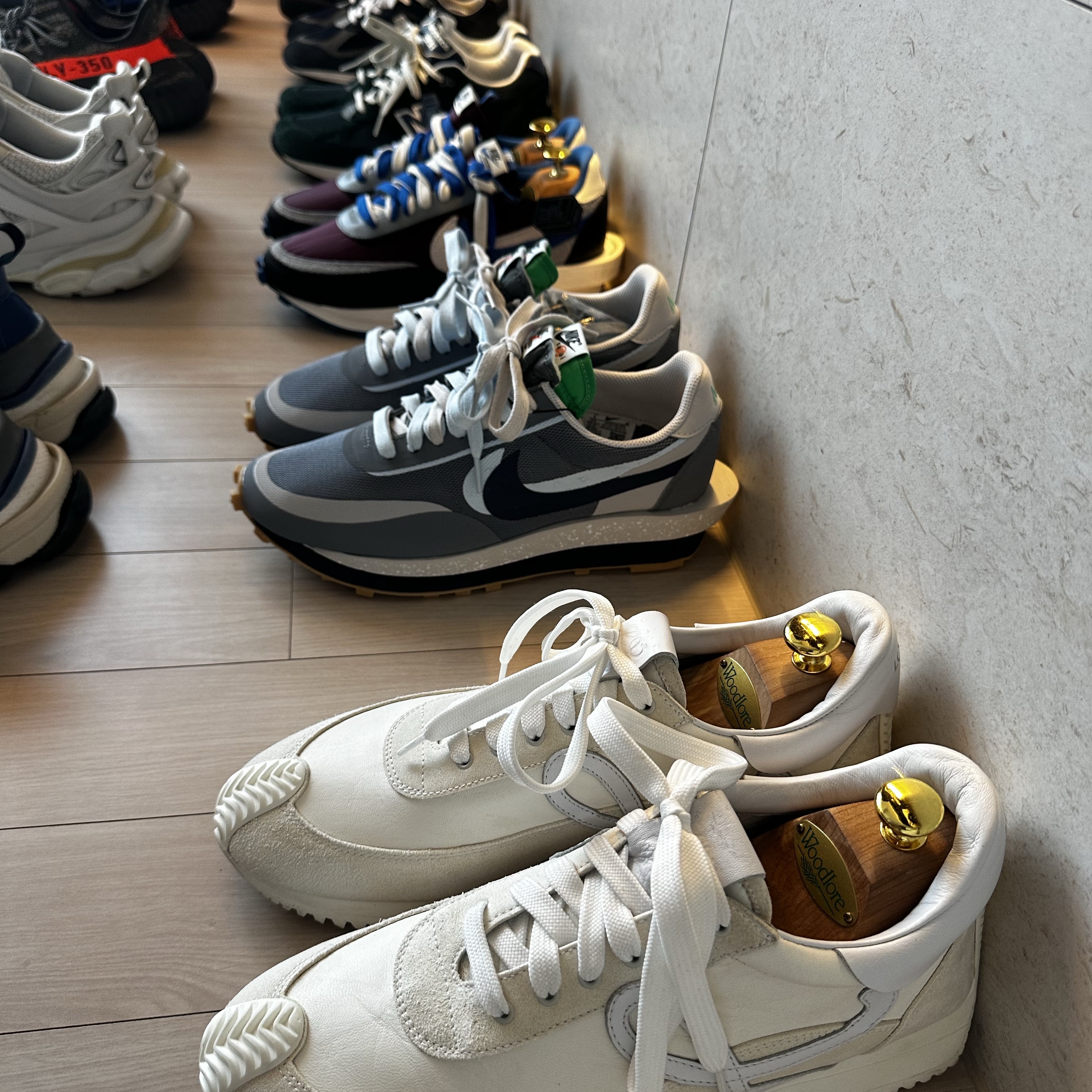 Nike x Sacai x Clot LDWaffle Cool Grey 착용 스타일 - 2
