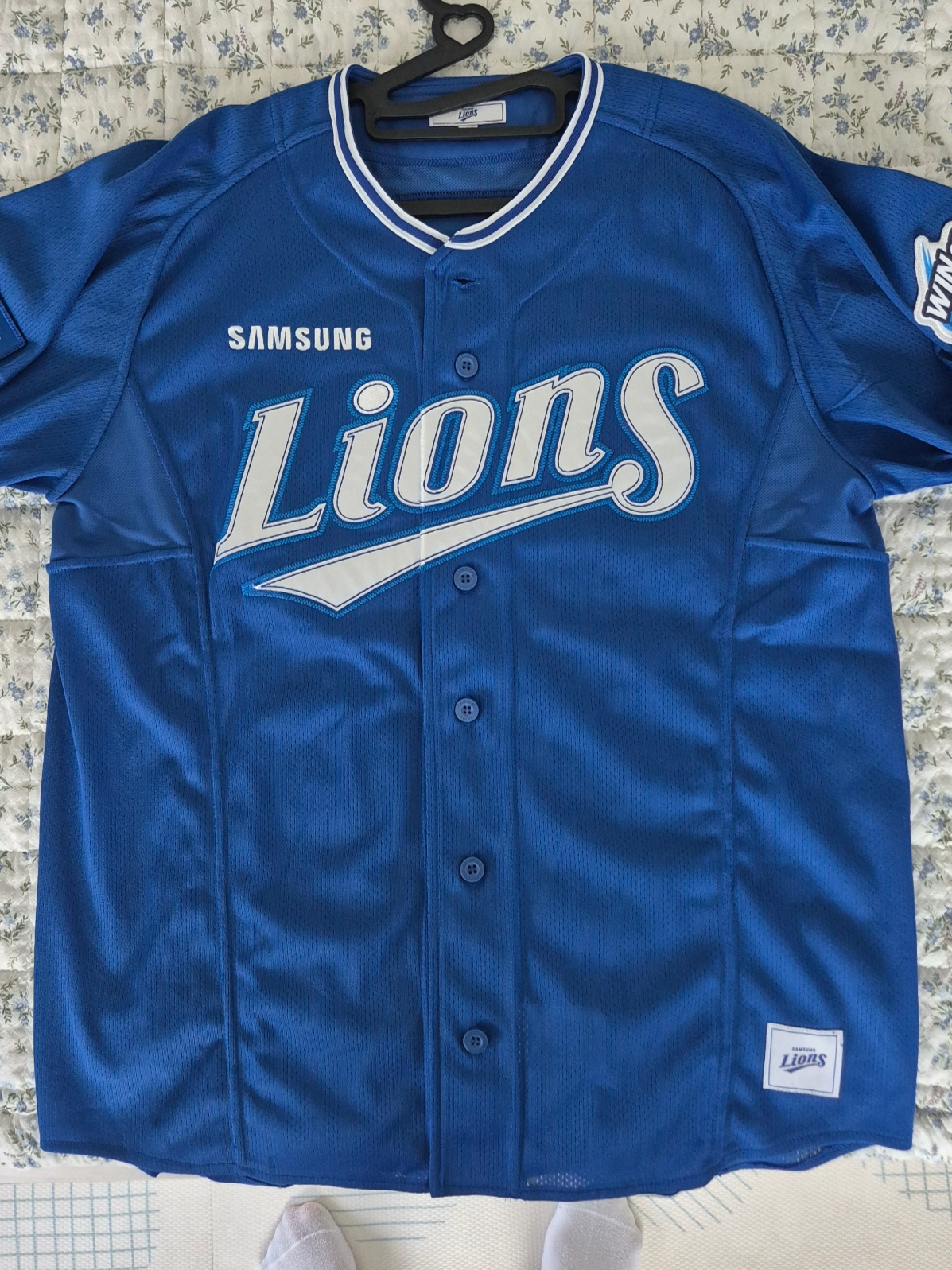 Samsung Lions 2024 Professional Away Uniform Blue (Non Marking Ver.) 착용 스타일 - 1