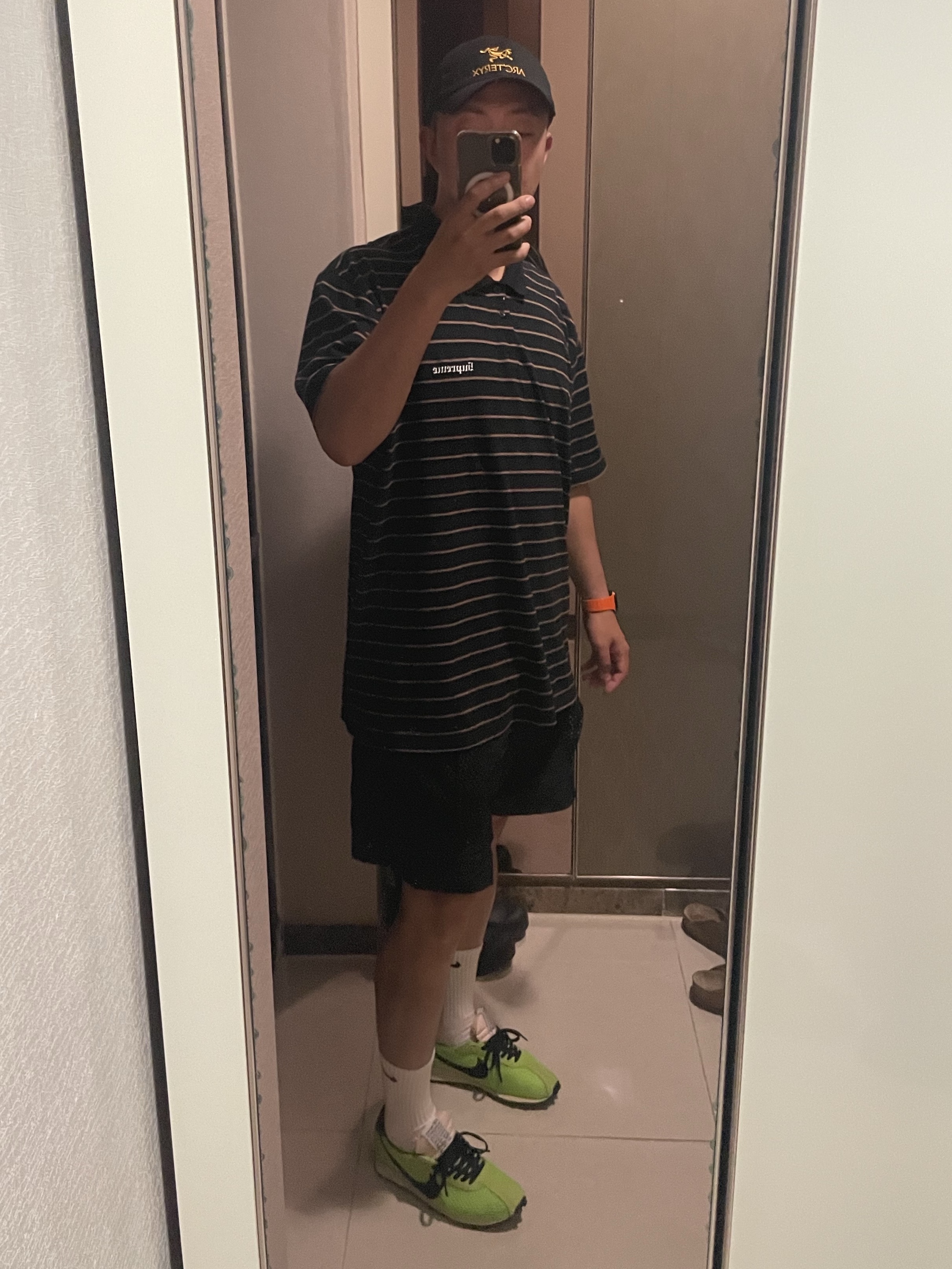 Palace x Arc'teryx 6-Panel Black - 20FW, Supreme x Melvins Stripe S/S Polo Black - 24SS 착용 스타일