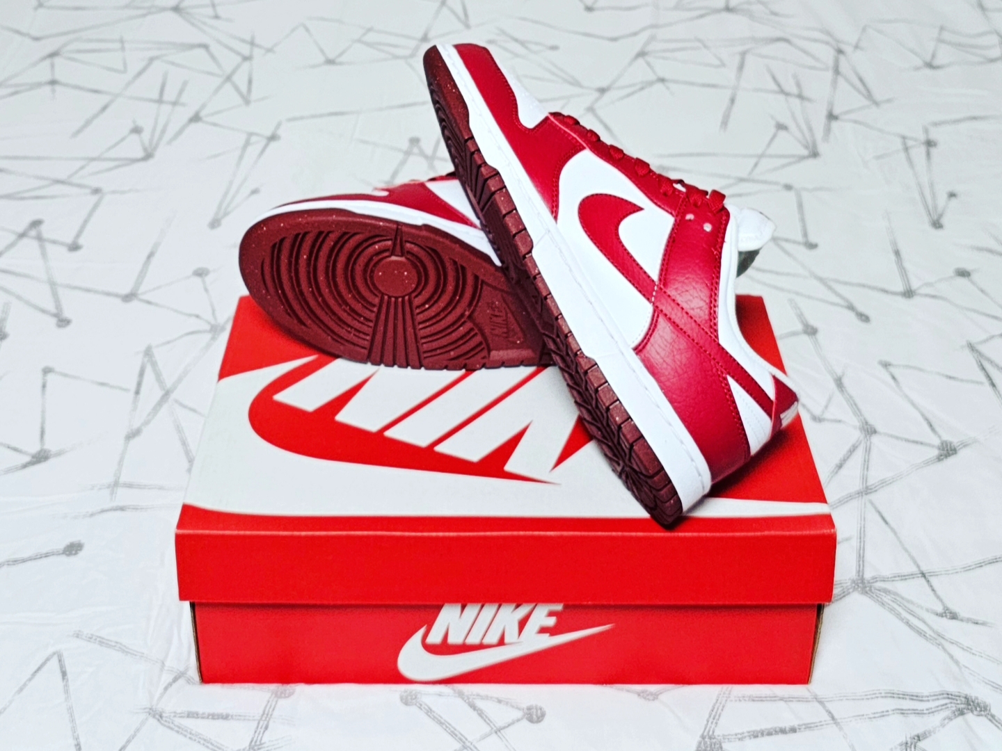 (W) Nike Dunk Low Next Nature Gym Red 착용 스타일 - 4