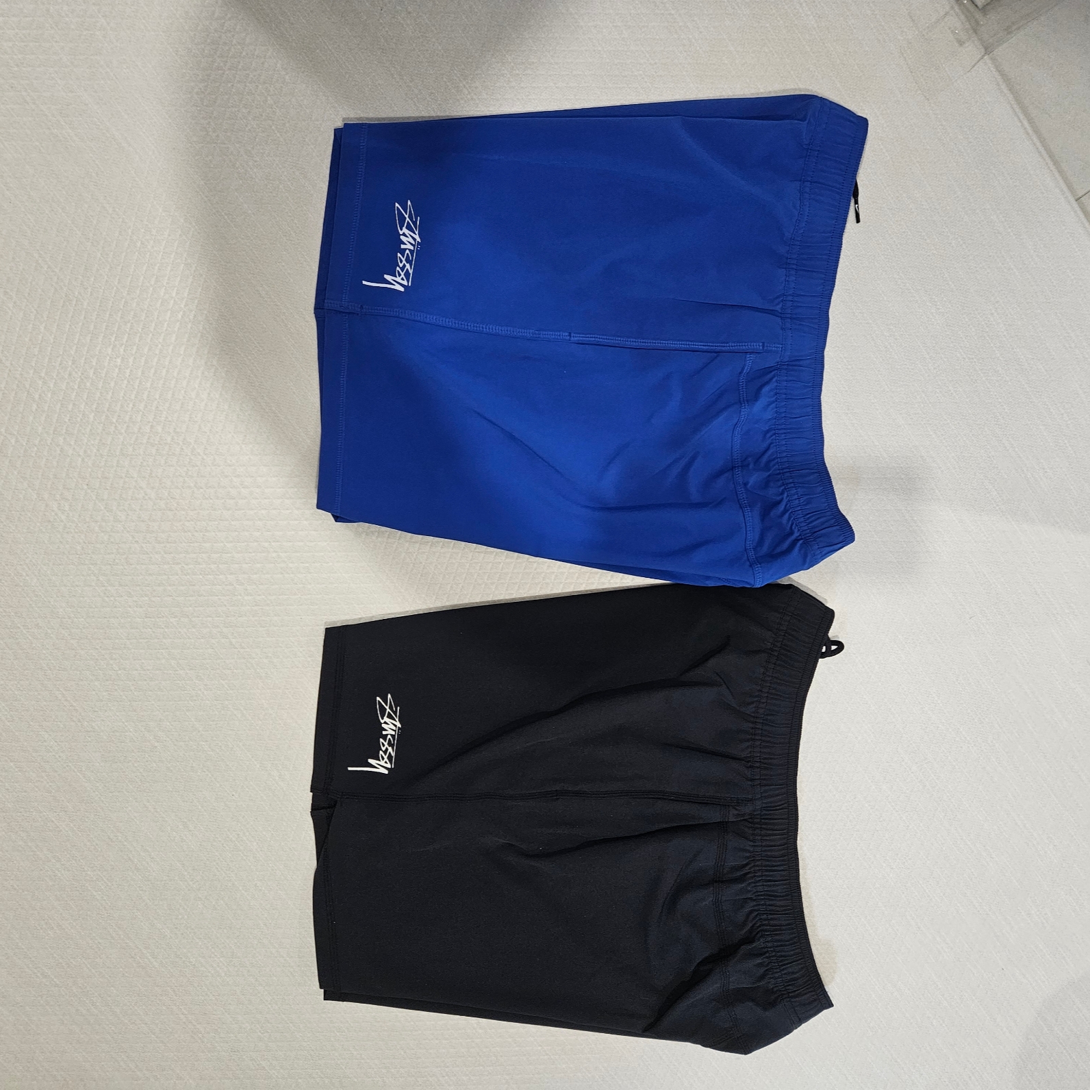 Nike x Stussy Water Short Black (FZ5761-010), Nike x Stussy Water Short Hyper Royal (FZ5761-405) 착용 스타일 - 2