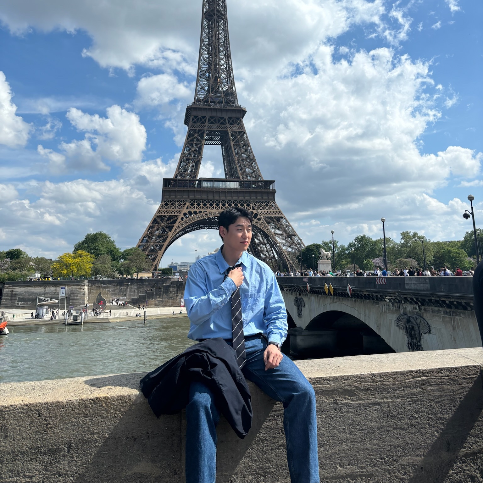 A.P.C. Martin Jeans Light Blue, Seiko SSB455P1 Black 착용 스타일 - 3