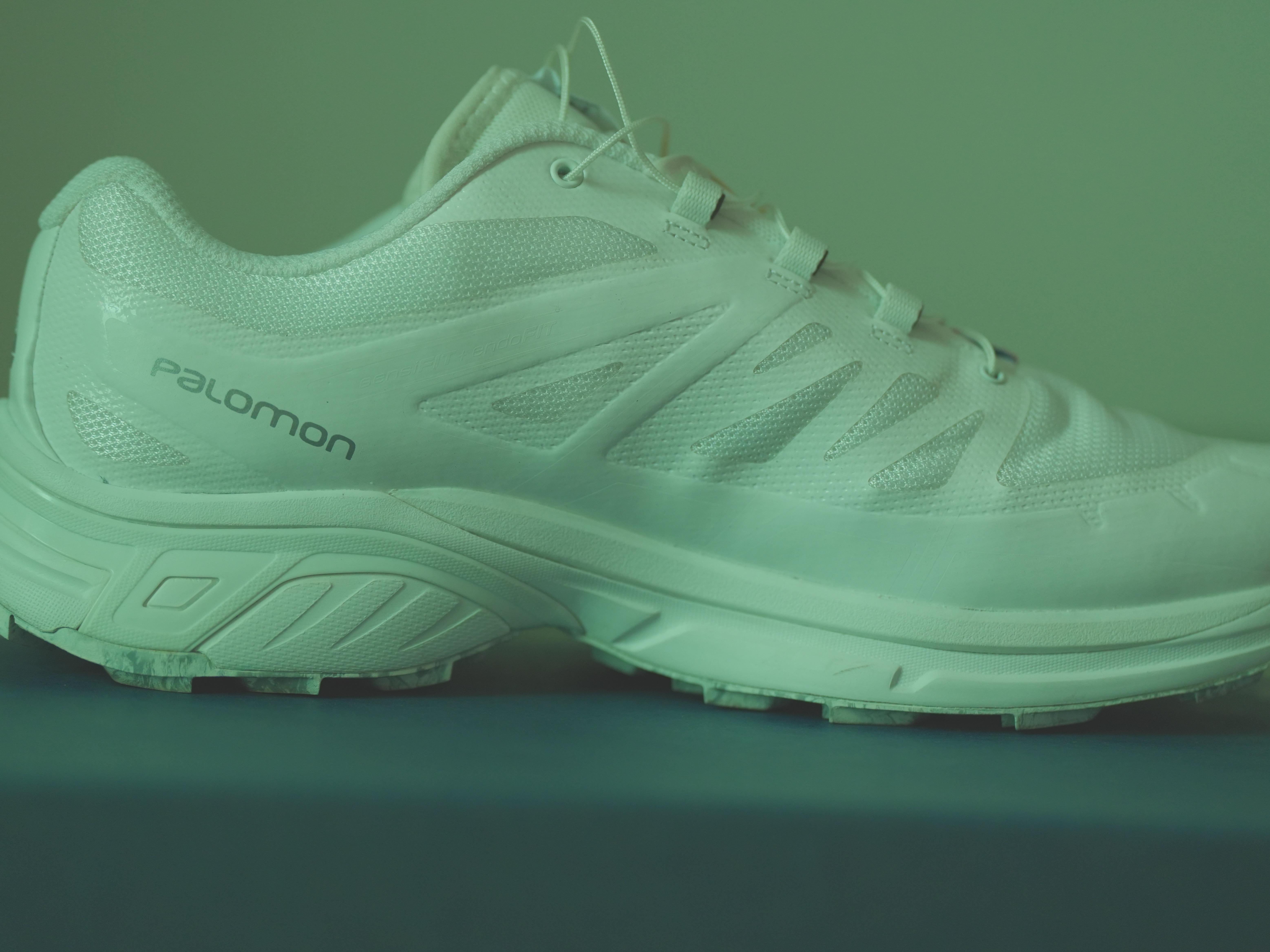 Salomon x Palace XT-Wings 2 White 착용 스타일 - 3