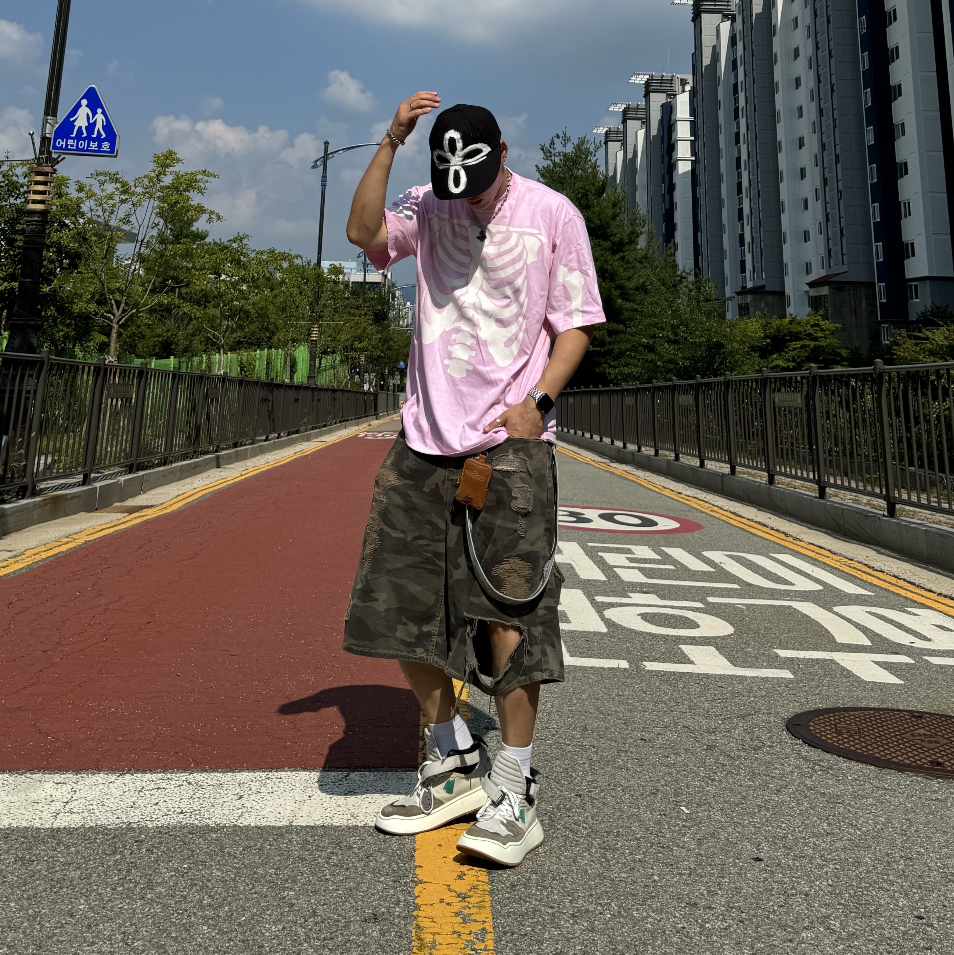 Ader Error Log; Khalif Green 착용 스타일 - 2