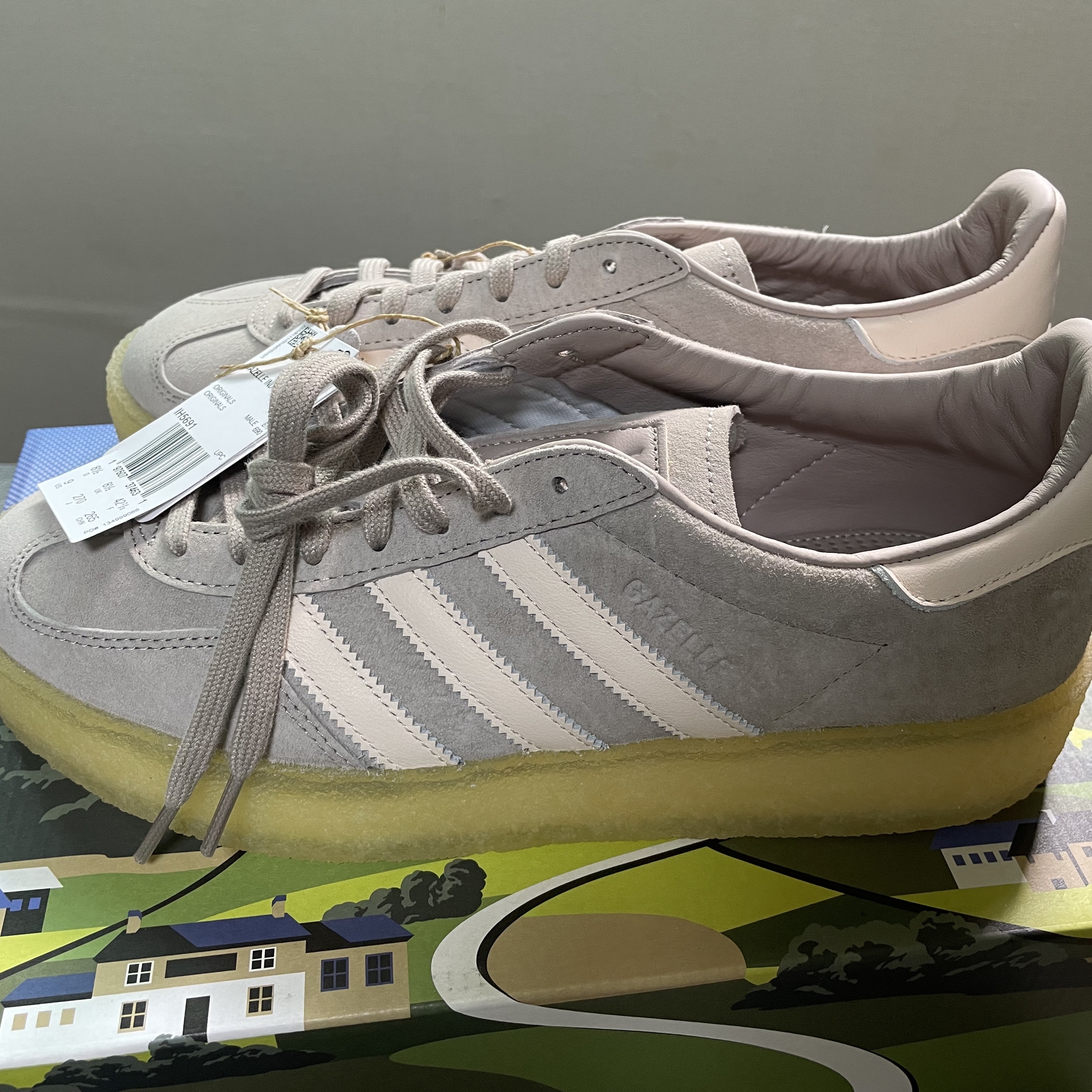 Adidas x Clarks x Ronnie Fieg 8th Street Gazelle Indoor Molecule 착용 스타일 - 2