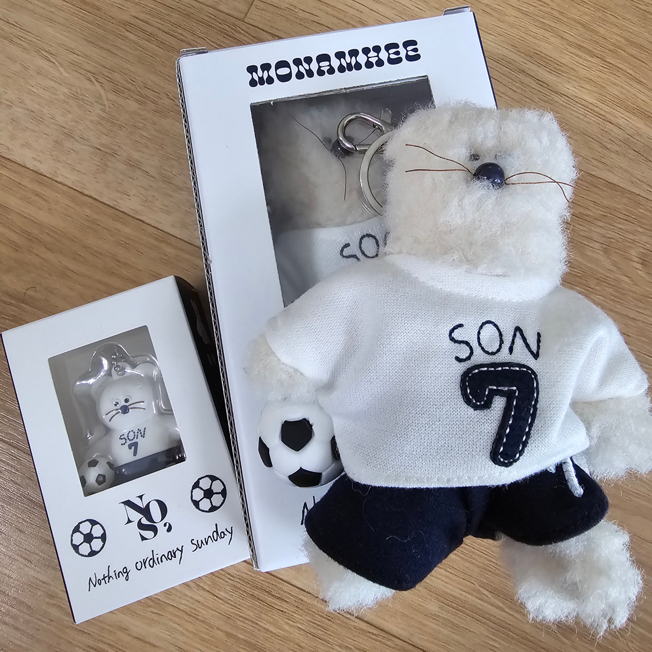 Monamhee x NOS7 SON.hee Figure Keyring Cream, Monamhee x NOS7 SON.hee Keyring Cream 착용 스타일 - 2