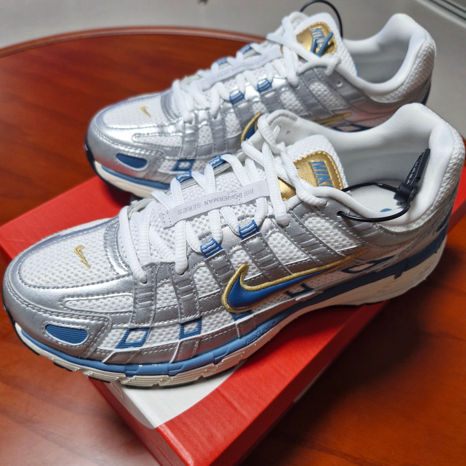 Nike P-6000 White Metallic Silve Pale Ivory Aegean Storm 착용 스타일