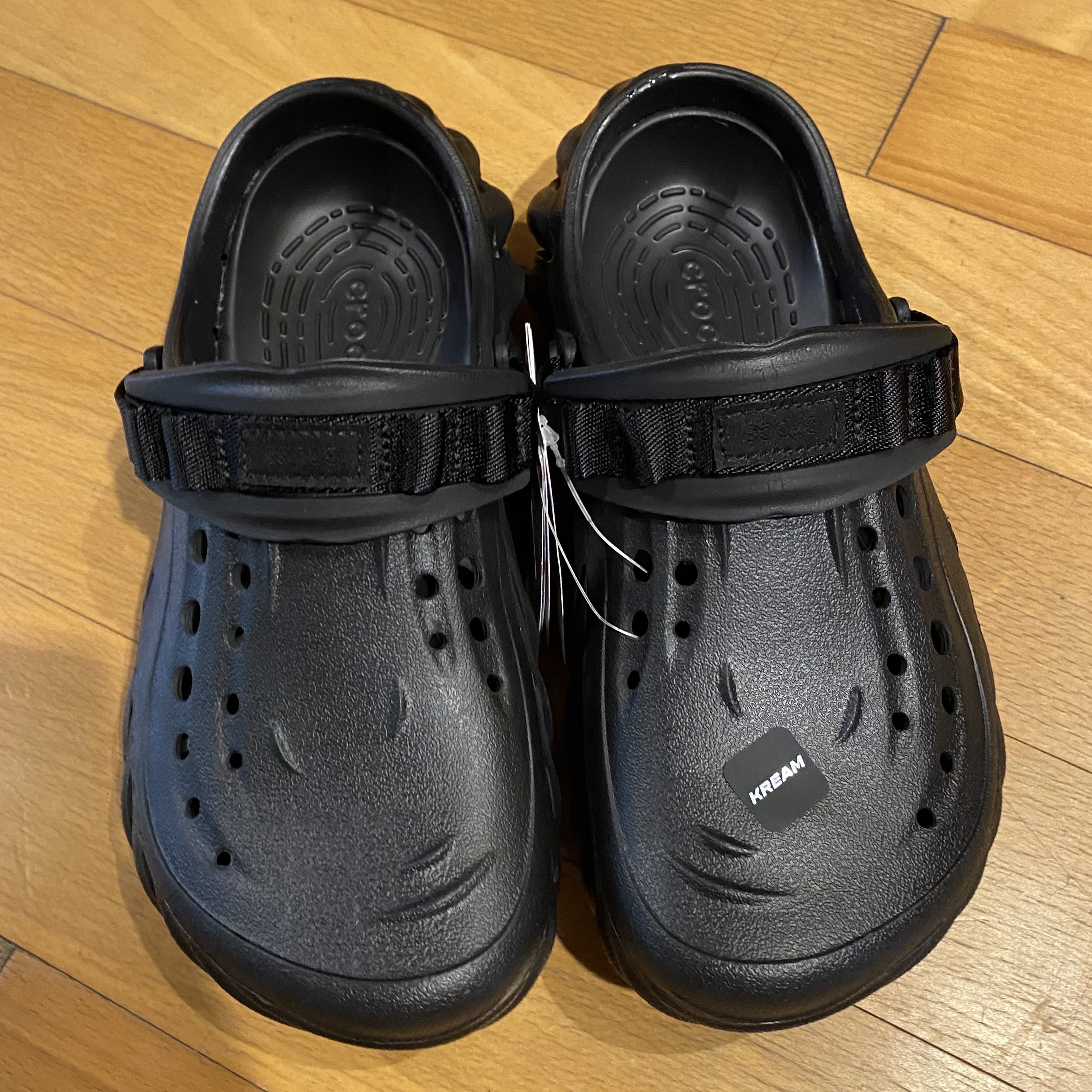 Crocs Echo Clog Black 착용 스타일 - 6