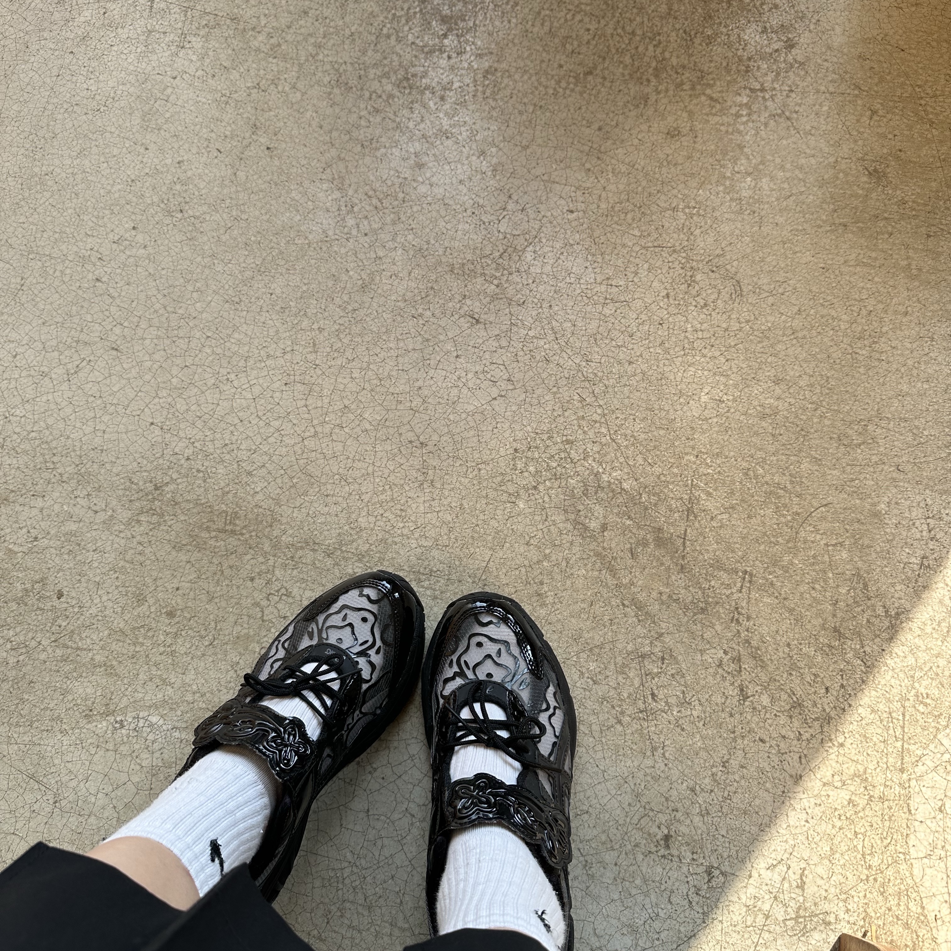 Asics x Cecilie Bahnsen GT-2160 Black 착용 스타일