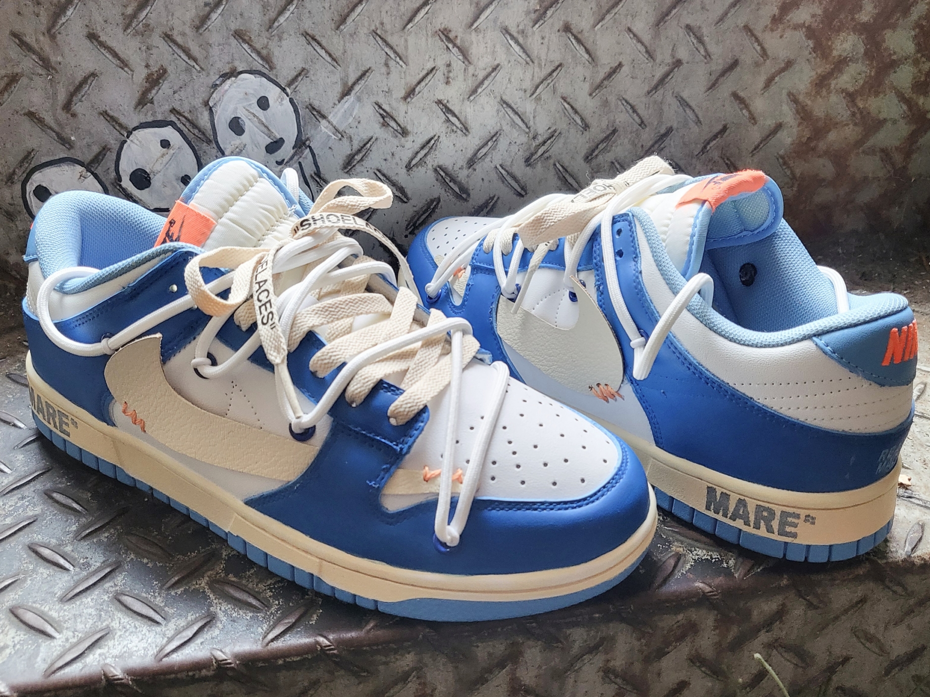 Nike Dunk Low Retro University Blue 착용 스타일 - 1