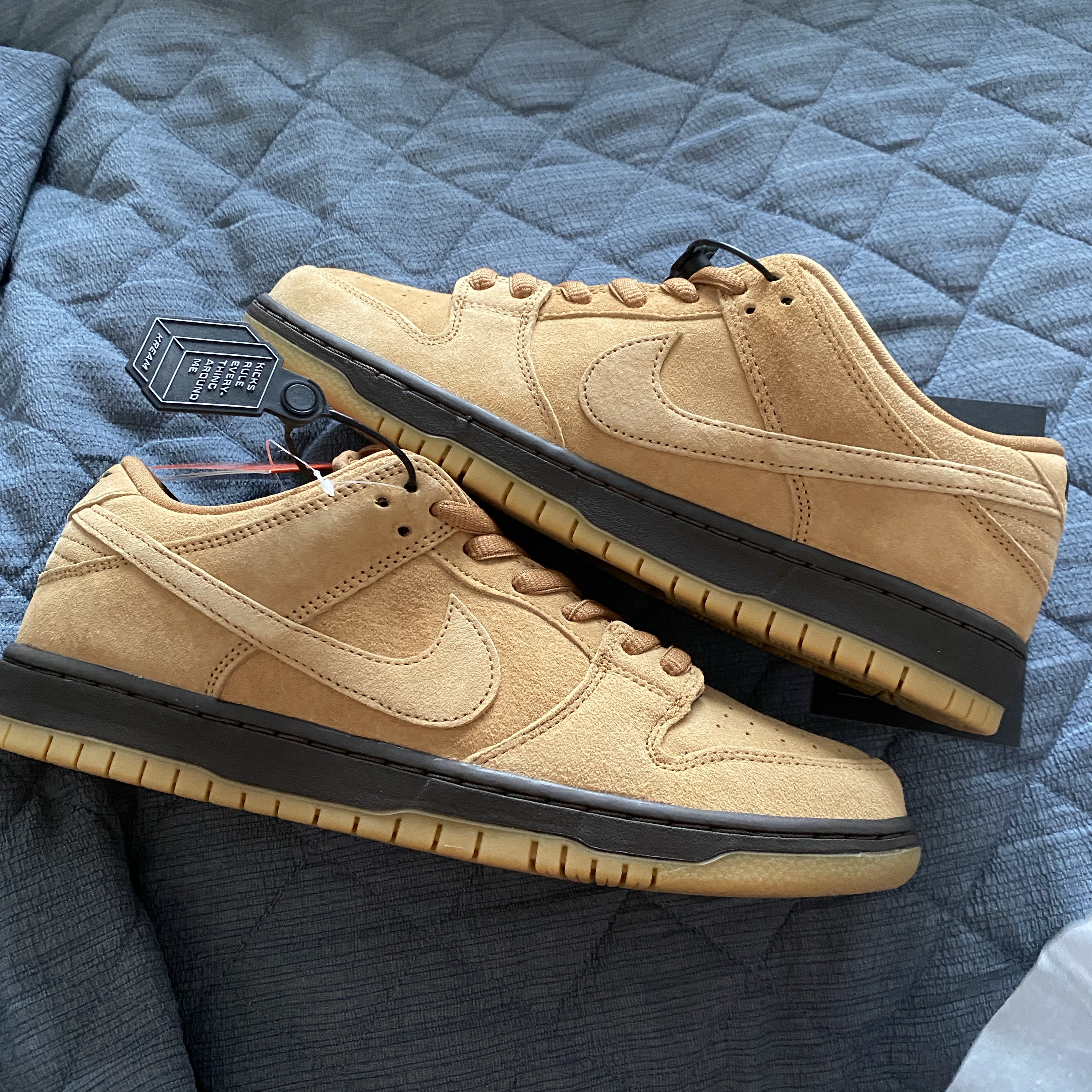 Nike SB Dunk Low Pro Wheat 2023 착용 스타일