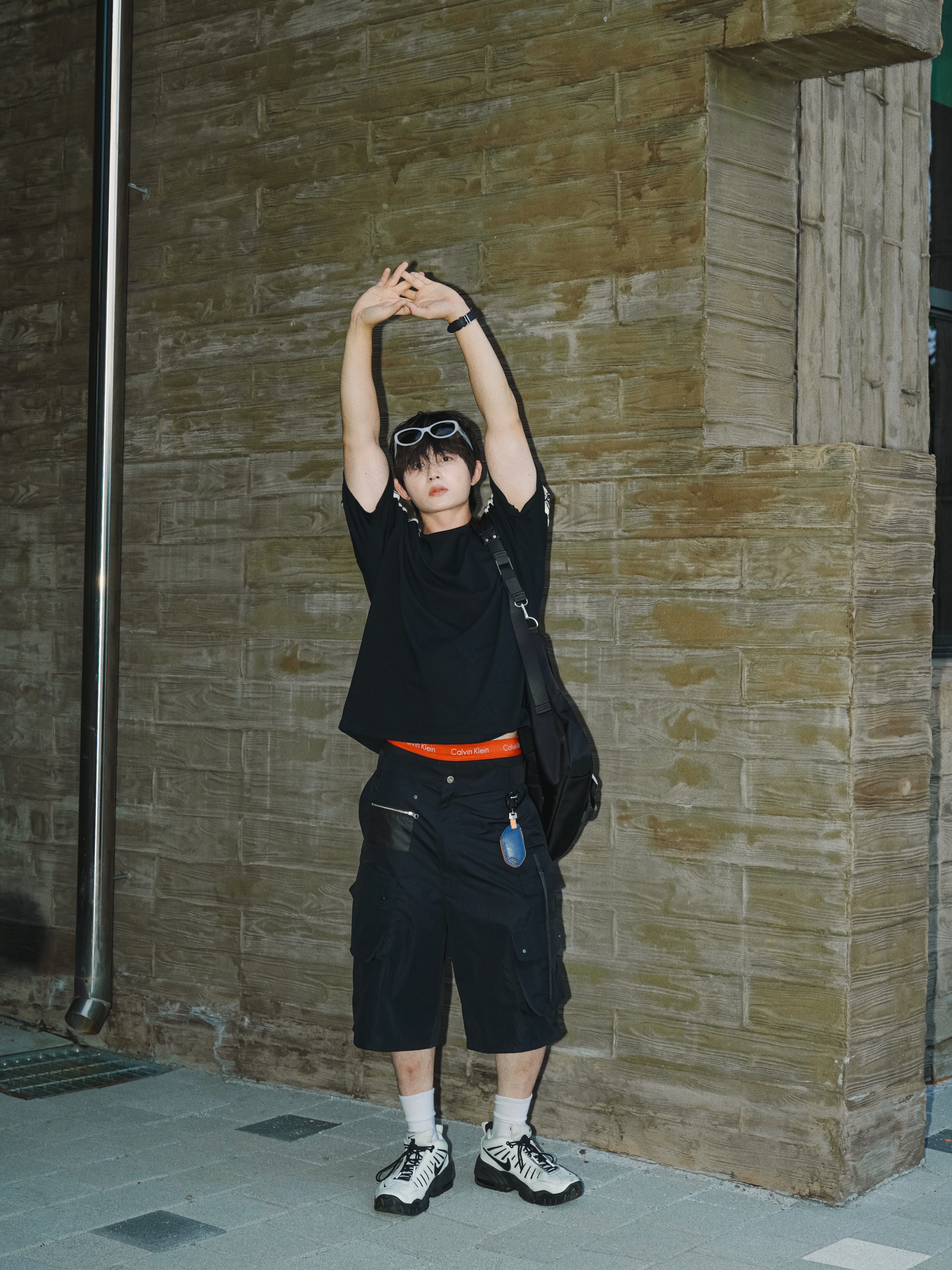 Nike x Ambush Air Adjust Force SP Summit White and Black 착용 스타일 - 1