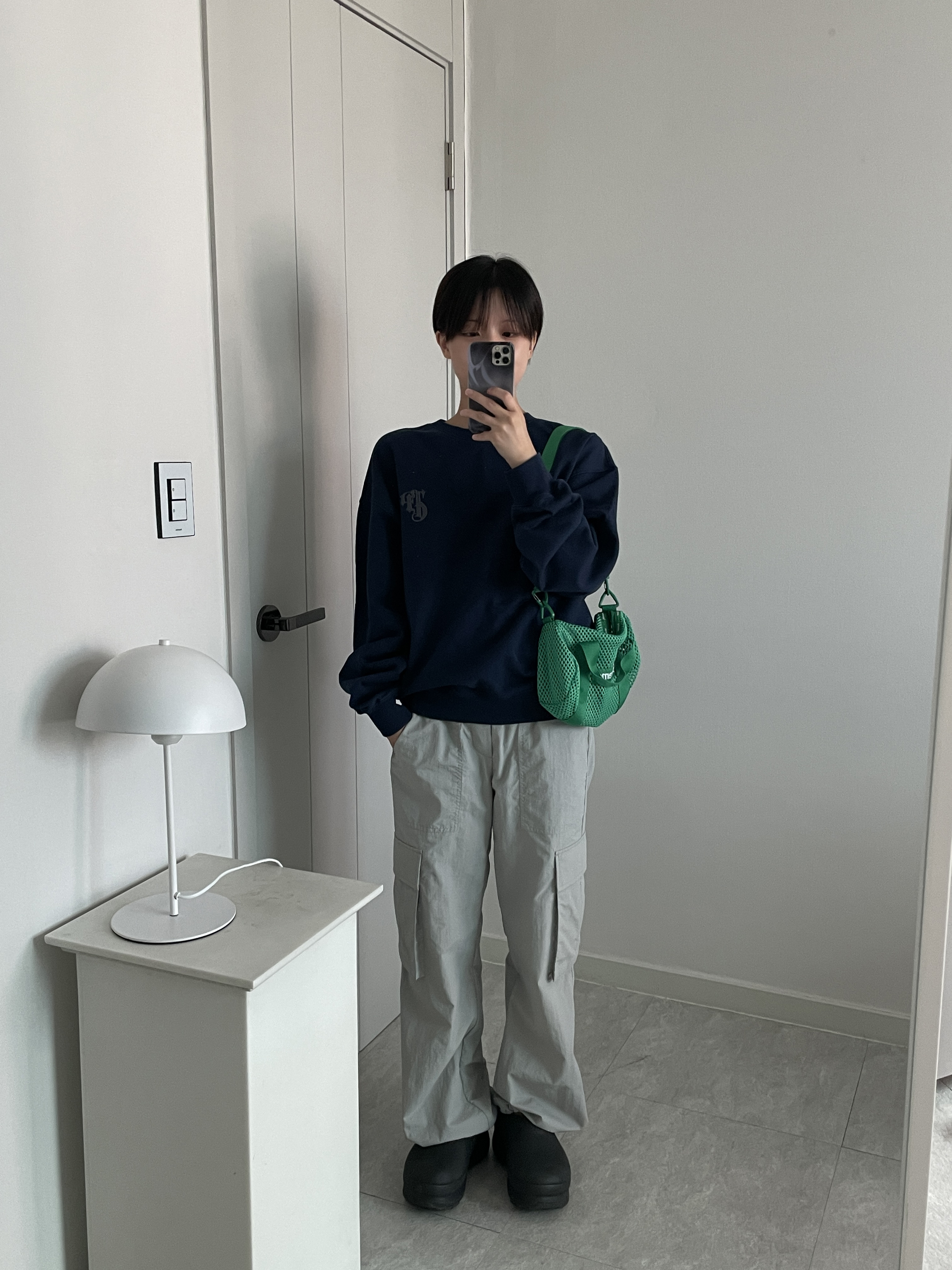 Supreme Mesh Mini Duffle Bag Green - 23SS, (W) Adidas Adifom Stan Smith Mule Core Black 착용 스타일