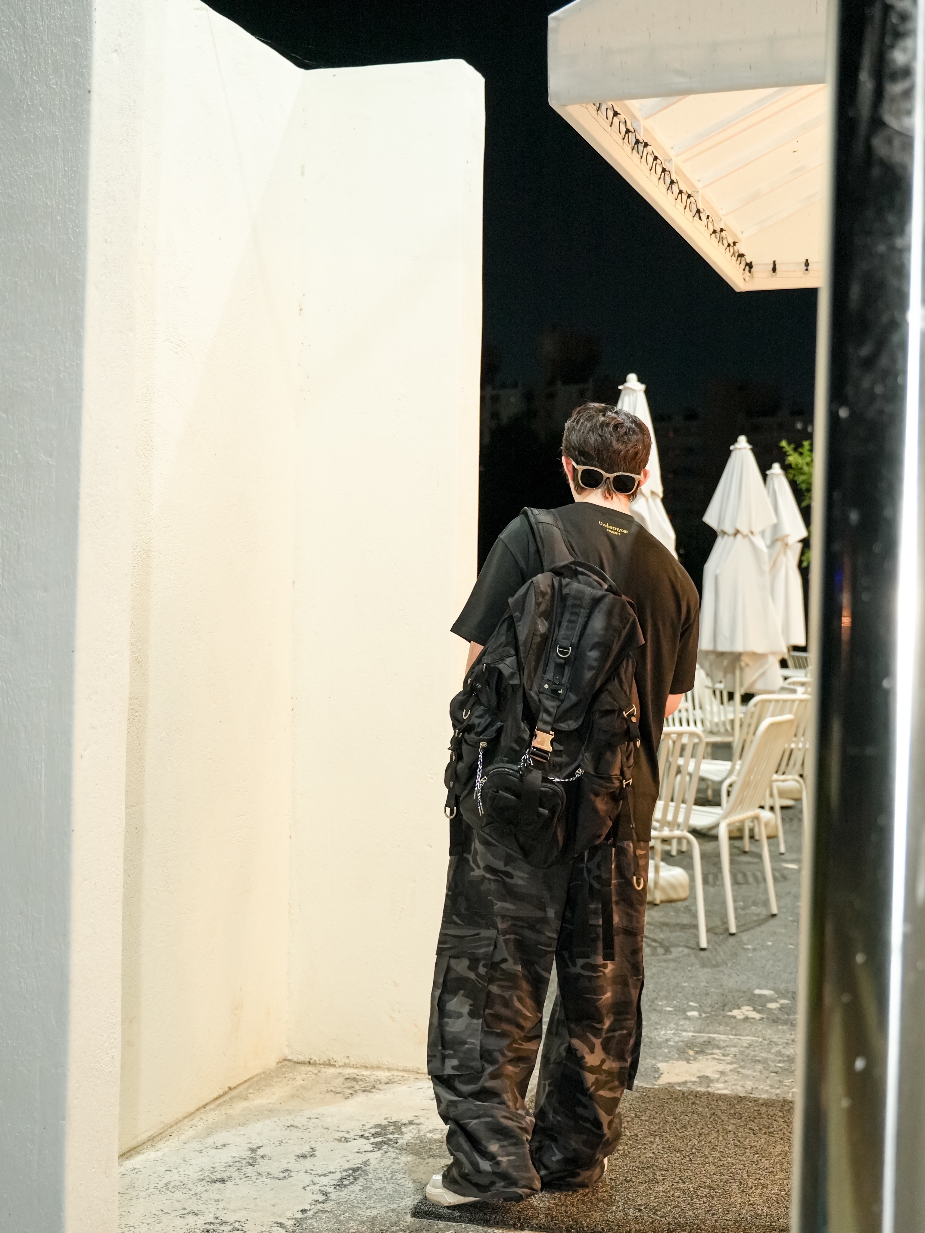 Undermycar Mu.53 Anti Fxxking Logo Play Big Cargo Rip-Camo Pants Camo Gray 착용 스타일 - 3