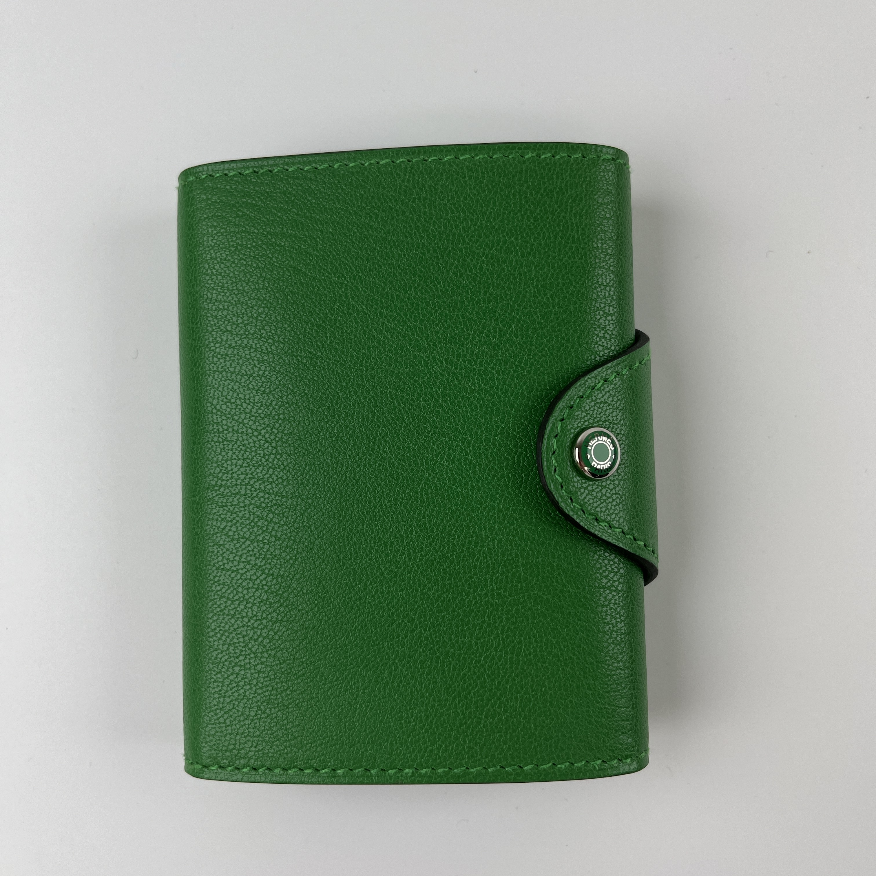 Hermes Iliade Compact Card Holder Chamkila Goatskin & Palladium Bambou Bambou 착용 스타일 - 4