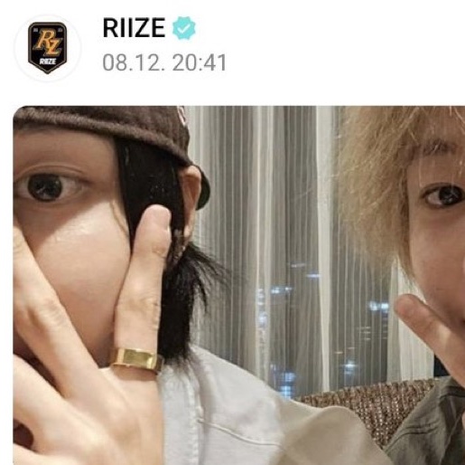 Samsung Galaxy Ring Titanium Gold (Korean Ver.) 착용 스타일