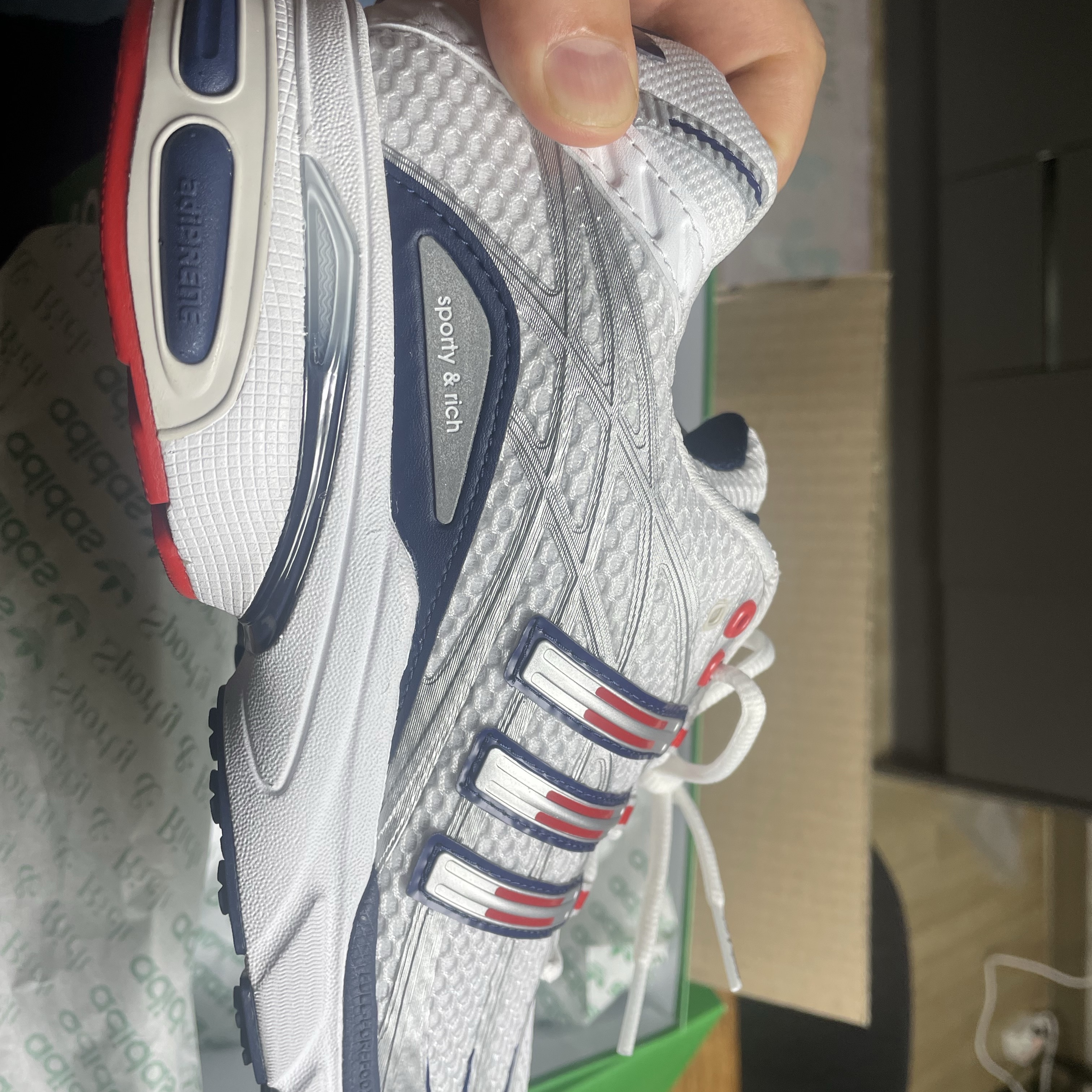 Adidas x Sporty & Rich Adistar Cushion Cloud White Night Indigo 착용 스타일 - 4