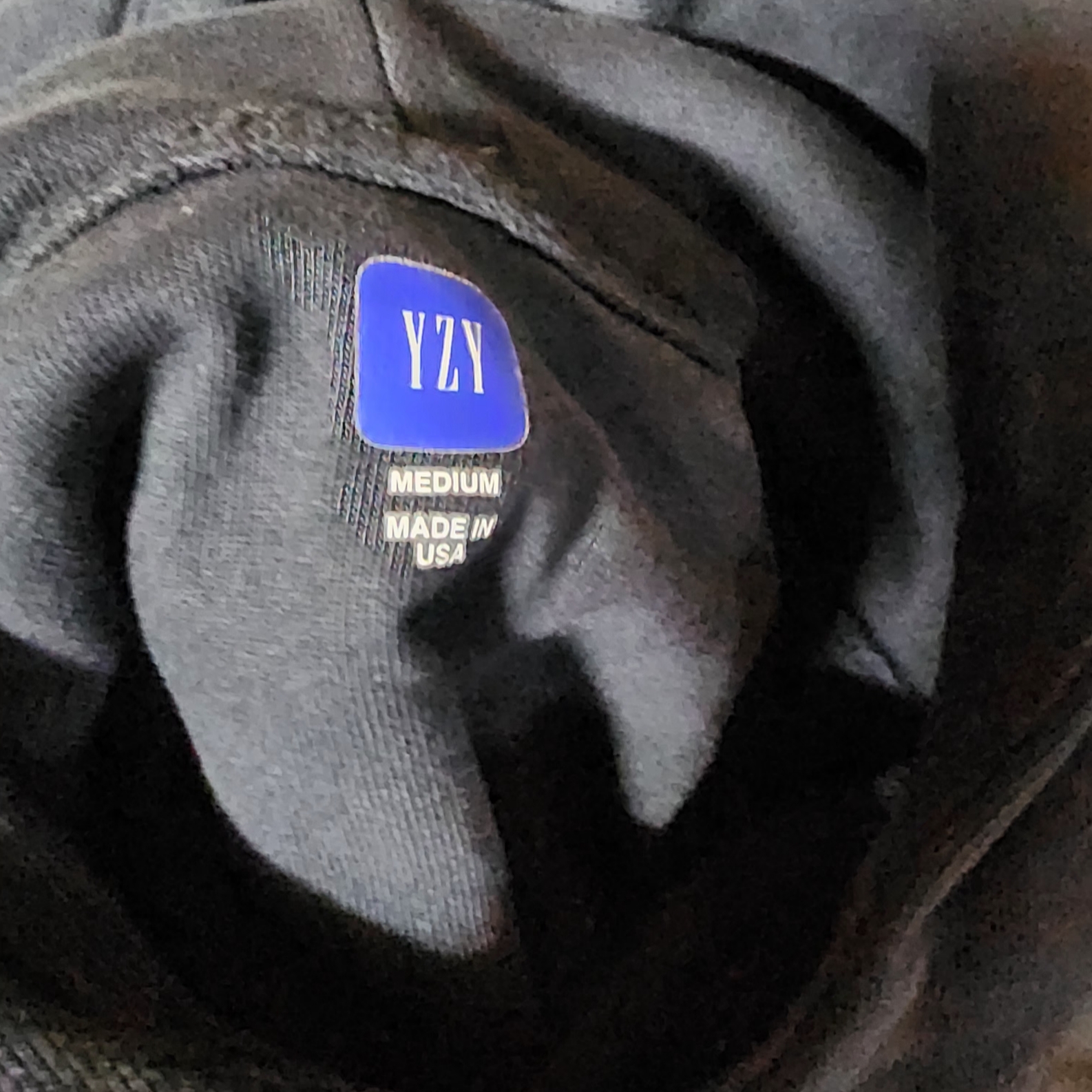 Yeezy Gap Engineered By Balenciaga Dove Hoodie Washed Black, Yeezy Gap Engineered By Balenciaga Dove Hoodie Black 착용 스타일 - 5