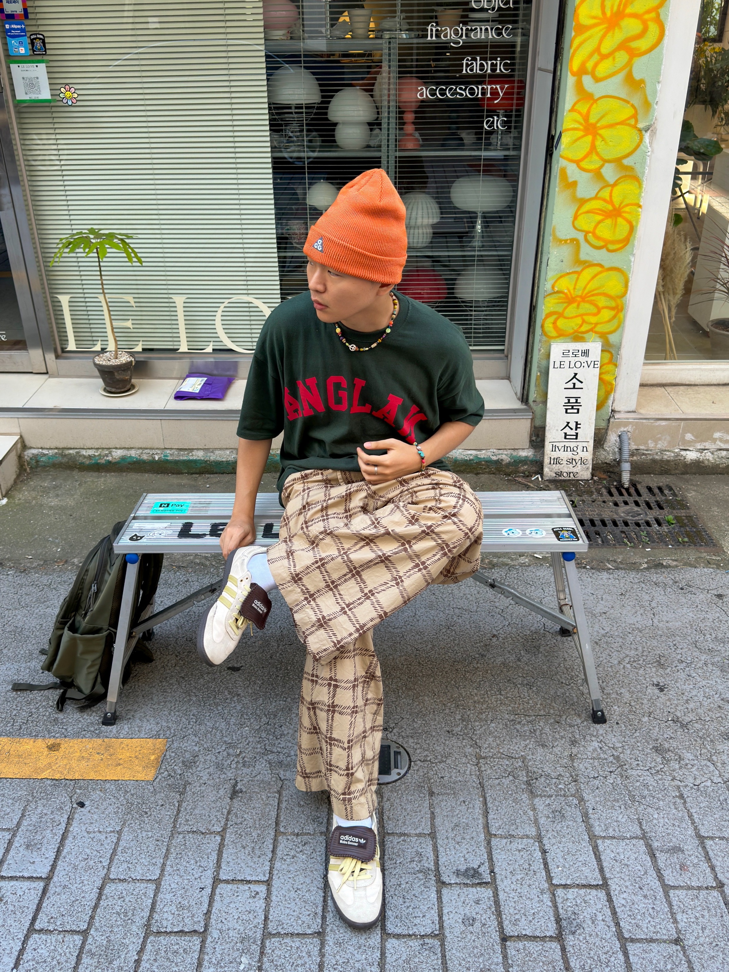TOWTOW.ARCHIVE Peacemark Symbol Necklace, Adidas x Wales Bonner Samba Brown Ecru Tint 착용 스타일 - 3