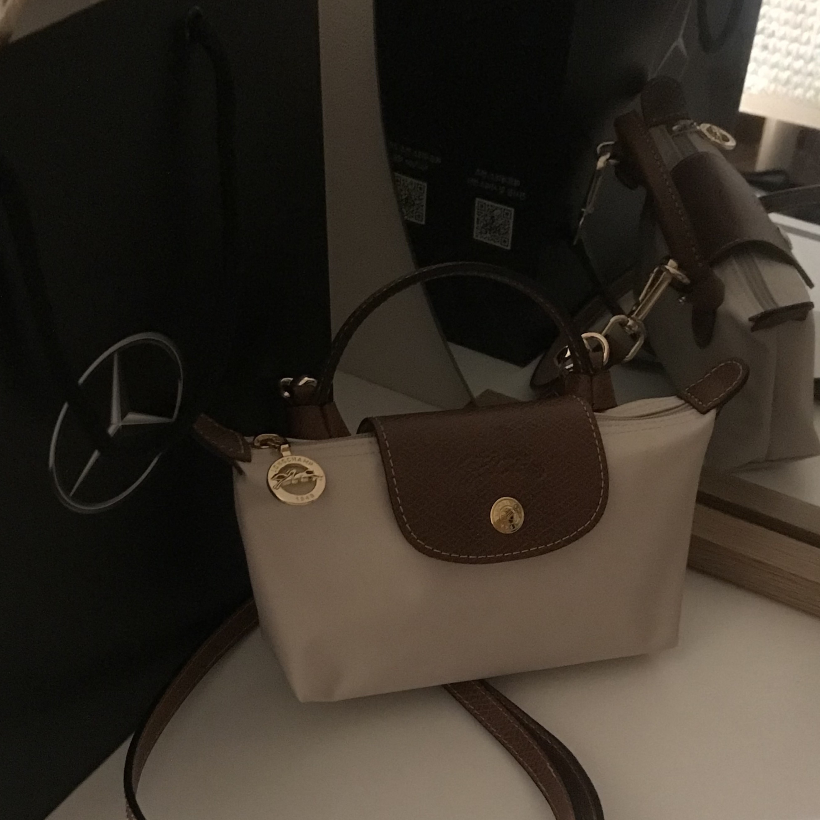 Longchamp Le Pliage Original Handle Pouch Paper, Vivienne Westwood Tag Pendant Gold 착용 스타일 - 2