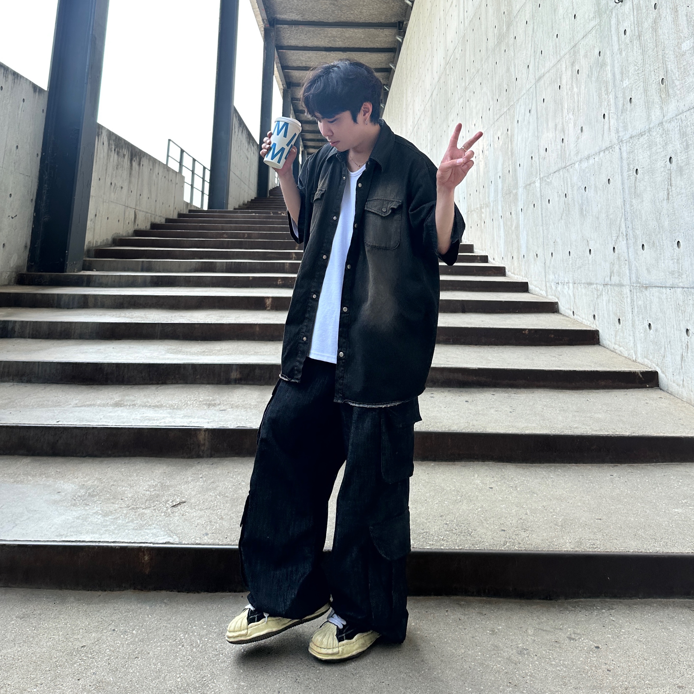 Maison Mihara Yasuhiro Blakey VL OG Sole Canvas Low-top Sneakers Black 착용 스타일 - 4