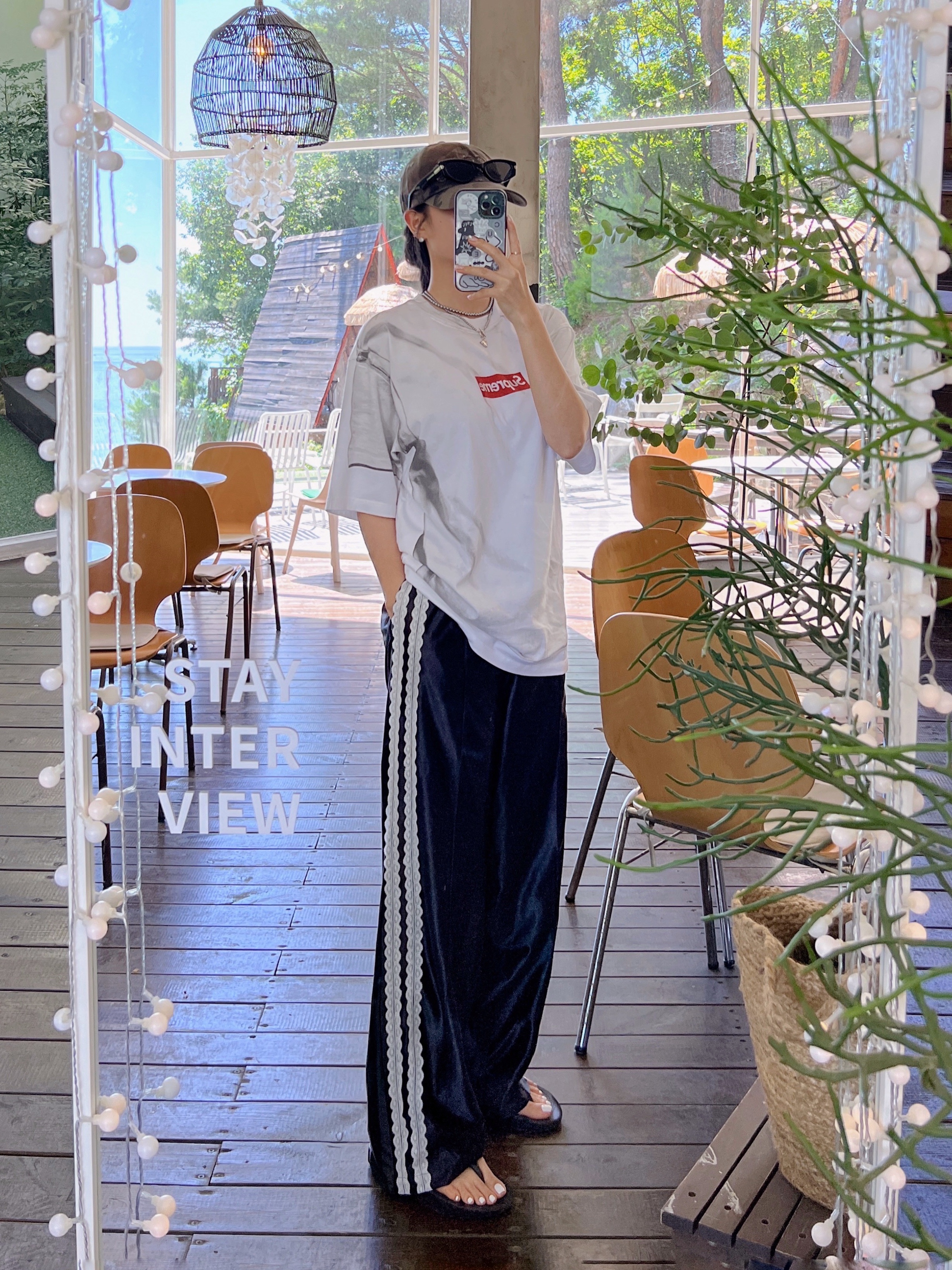 Supreme x MM6 Maison Margiela Box Logo T-Shirt White - 24SS, Oofos OOriginal Black 착용 스타일 - 5