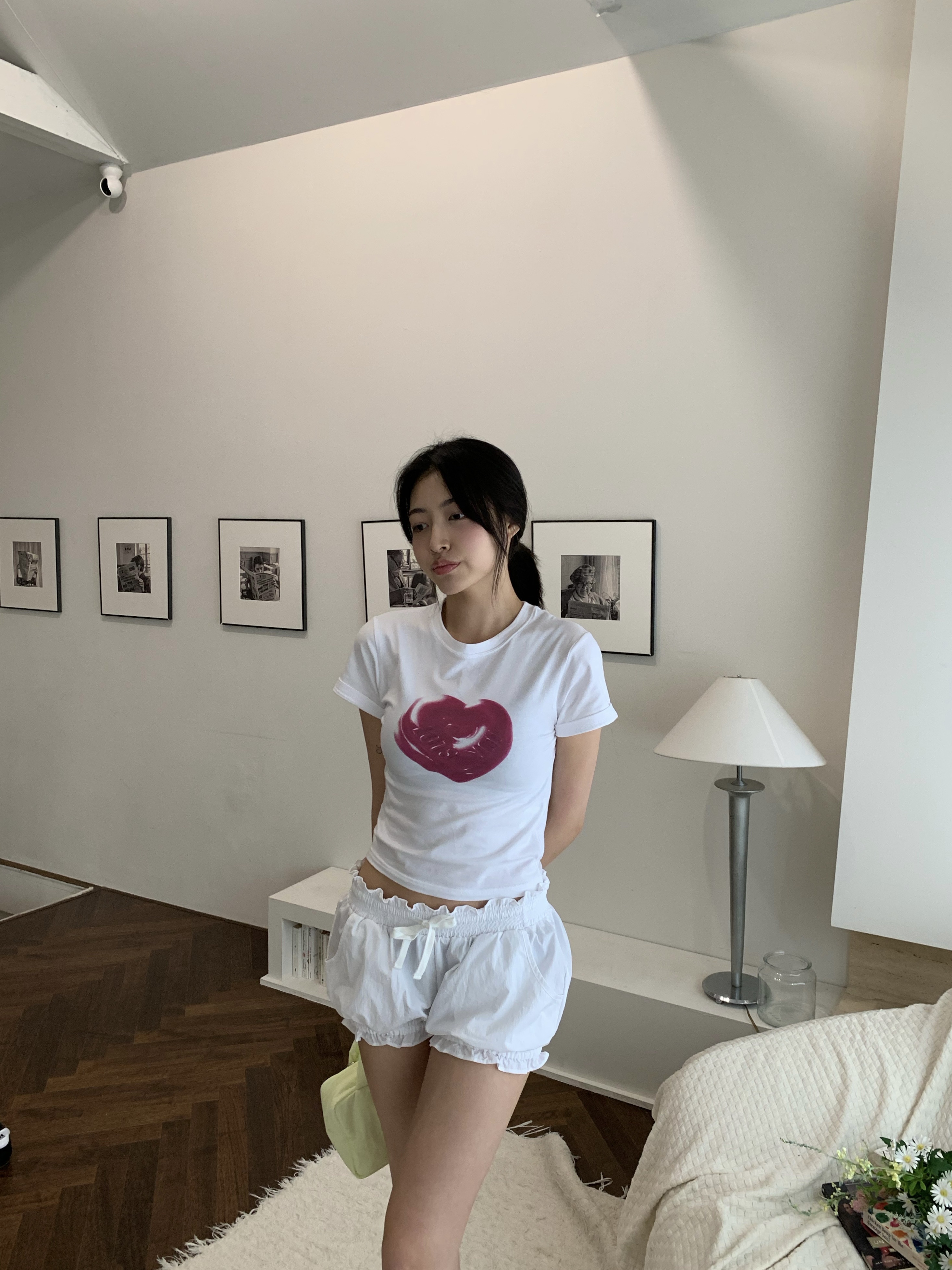 LOTS YOU Heart Candy T-shirt ver.2 Pink 착용 스타일 - 1