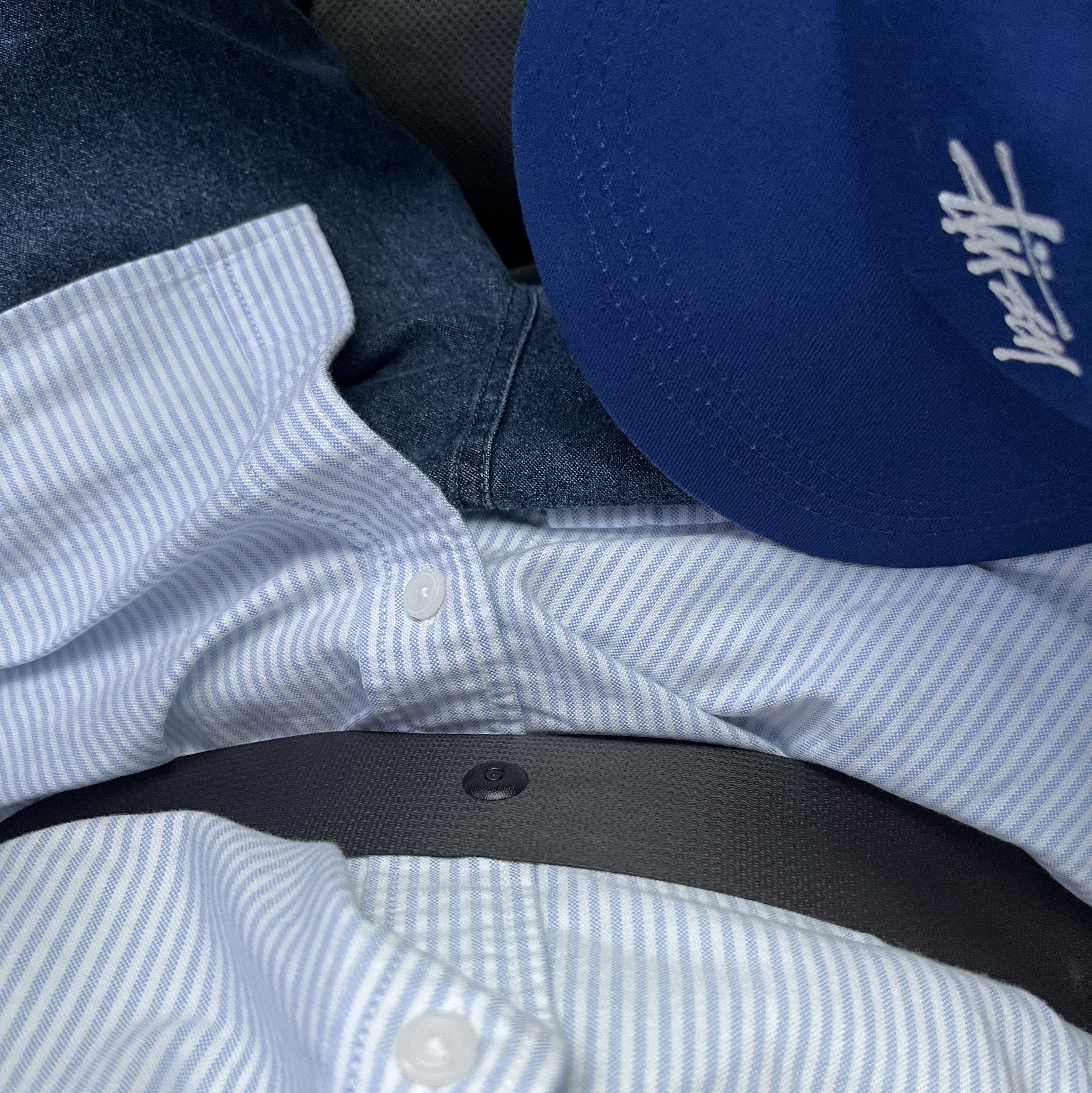 Stussy Basic Stock Low Pro Cap Dark Royal 착용 스타일