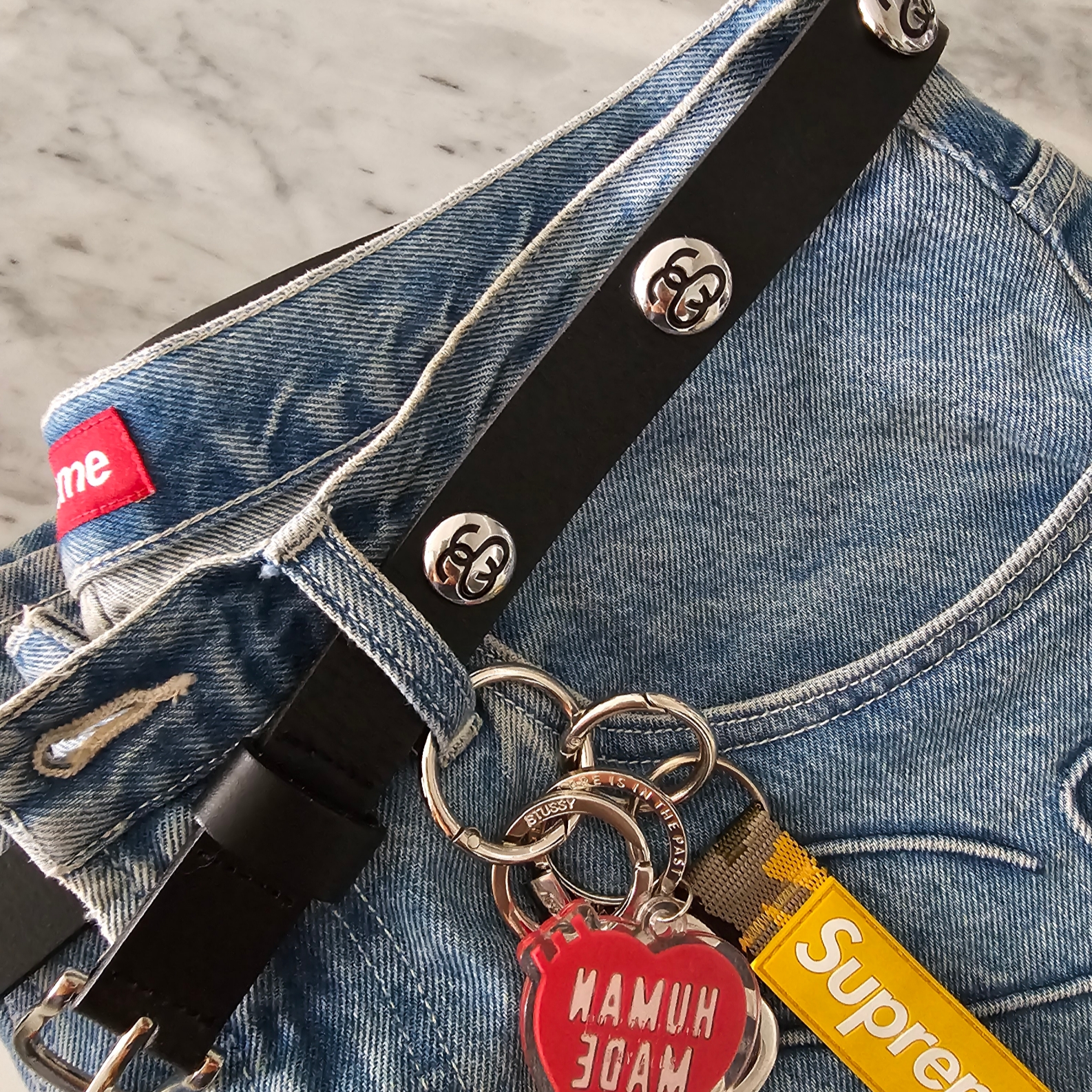 Stussy SS Link Studded Belt Black 착용 스타일