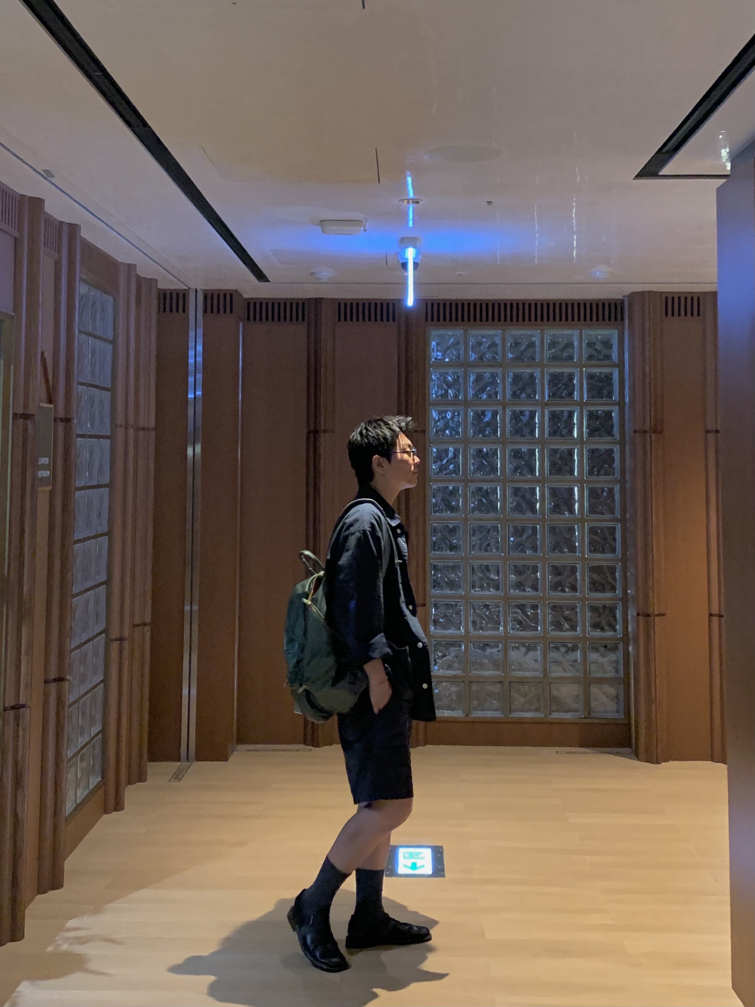 Lemaire Fisherman Sandal Vegetable Tanned Leather Black, Porter Tanker Backpack Sage Green 착용 스타일 - 2