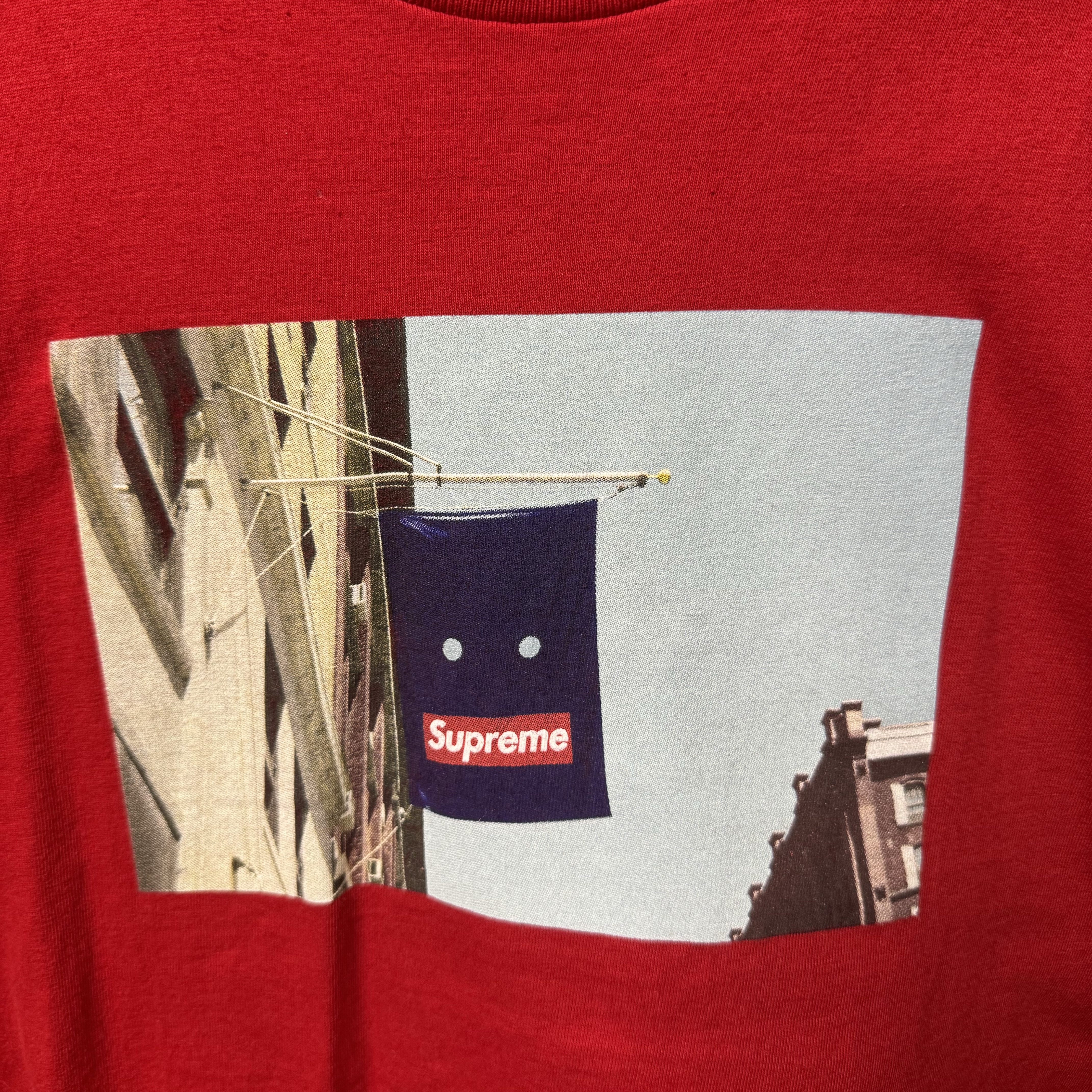 Supreme Banner T-Shirt Red - 19FW 착용 스타일