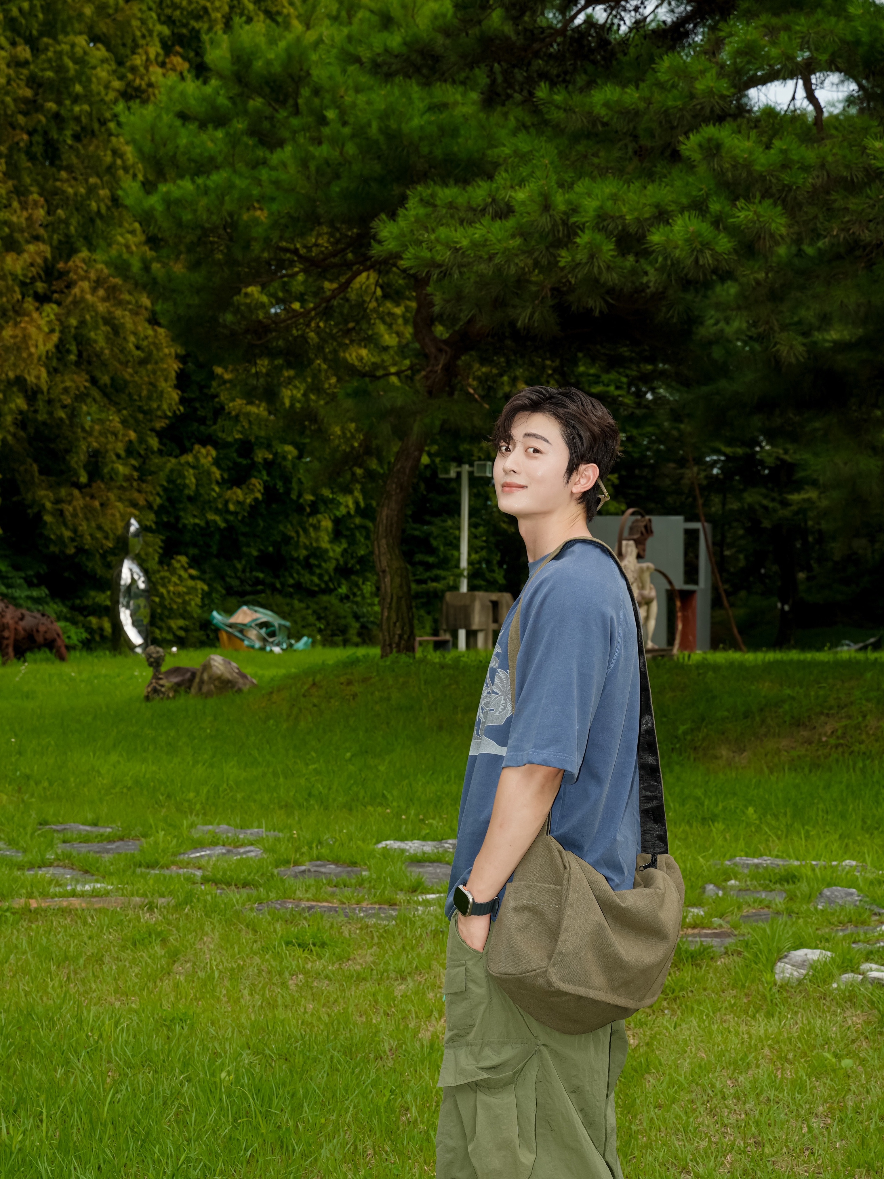 Nocle Tessel Charm Blue 착용 스타일 - 2