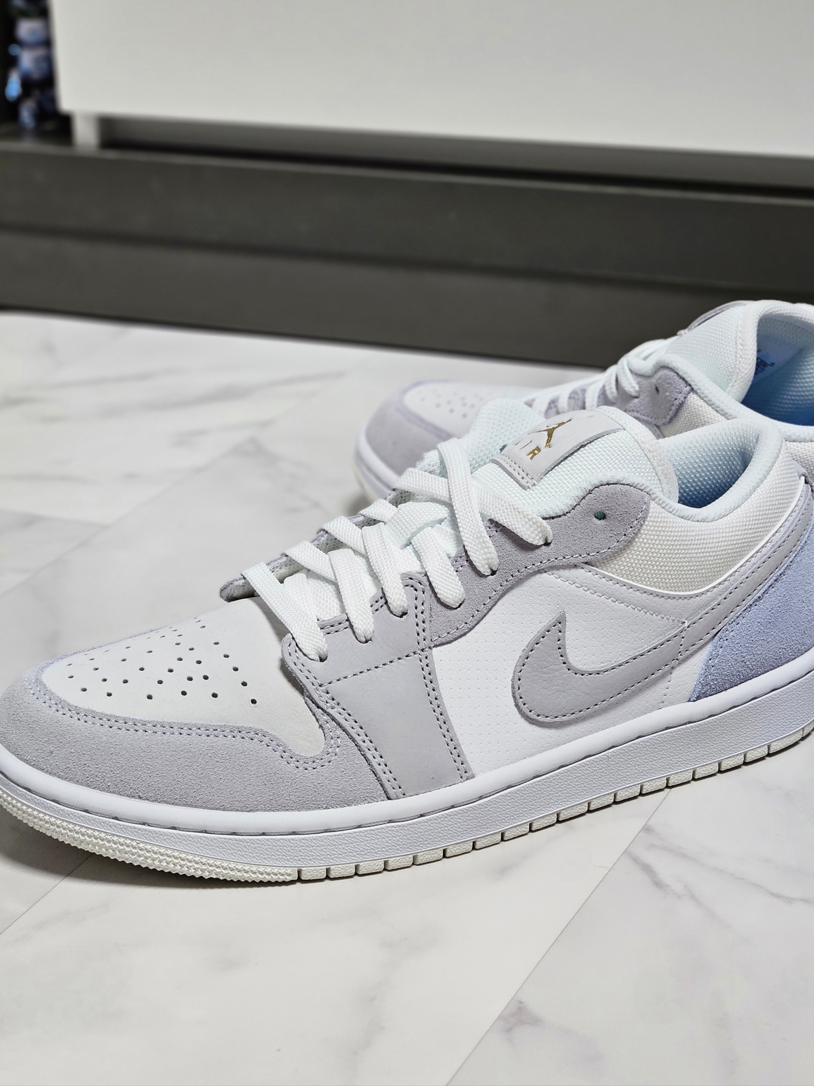 Jordan 1 Low Paris 착용 스타일 - 4
