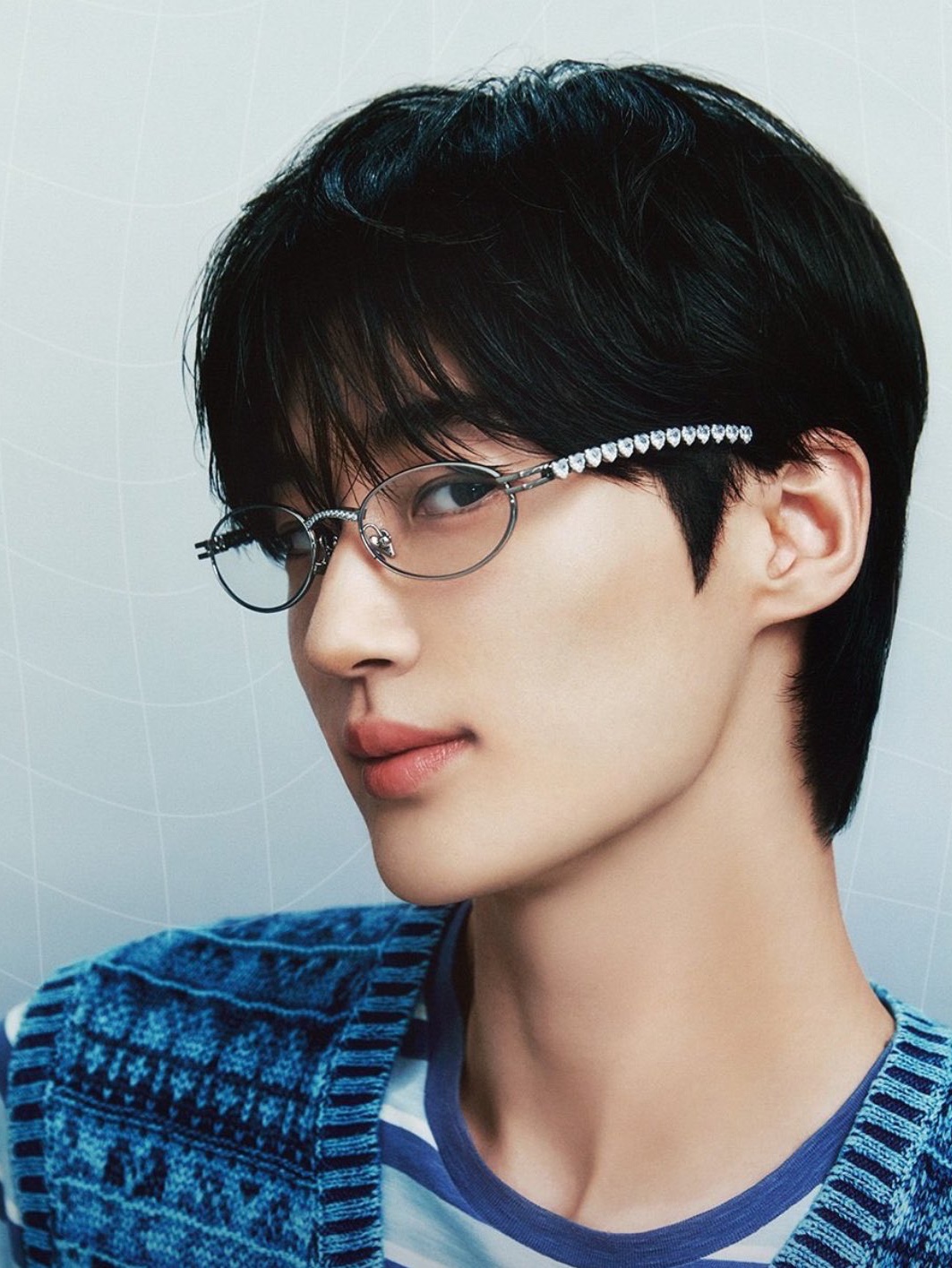 Gentle Monster x Jennie Jentle Salon Barrette 02 Silver Metal Clear 착용 스타일