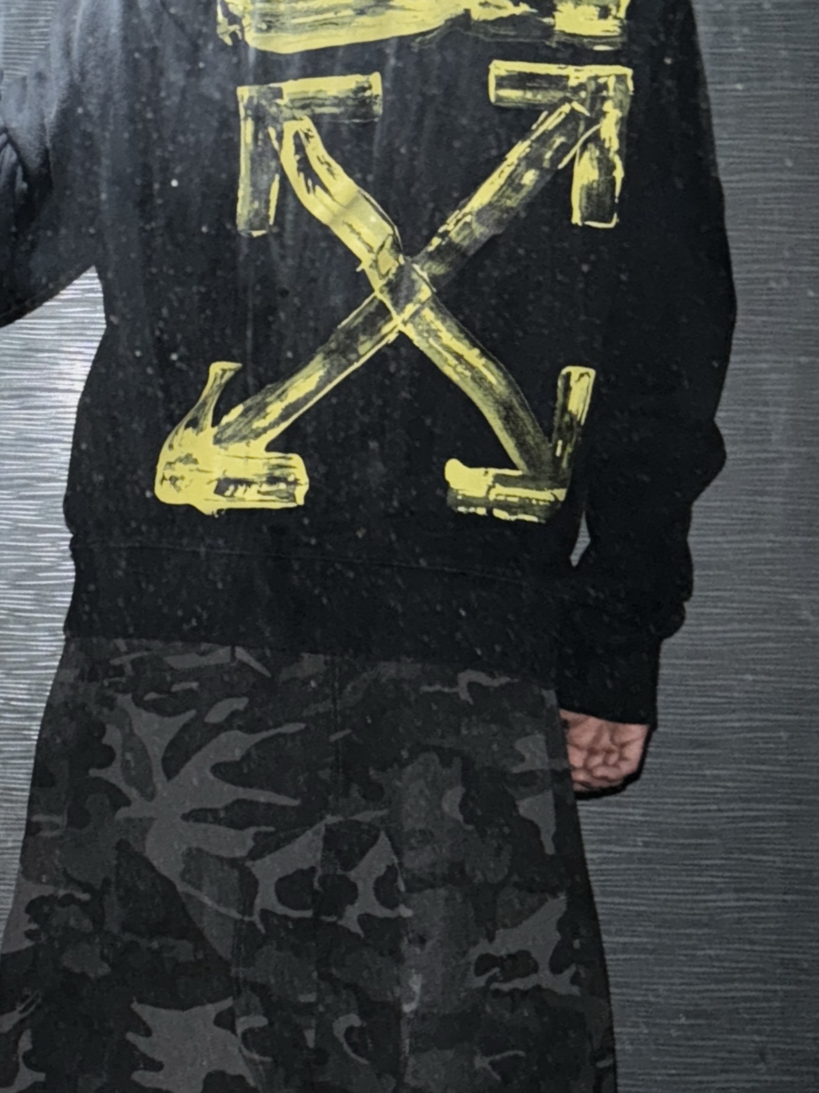 Undermycar Mu.53 Anti Fxxking Logo Play Big Cargo Rip-Camo Pants Camo Gray 착용 스타일 - 2