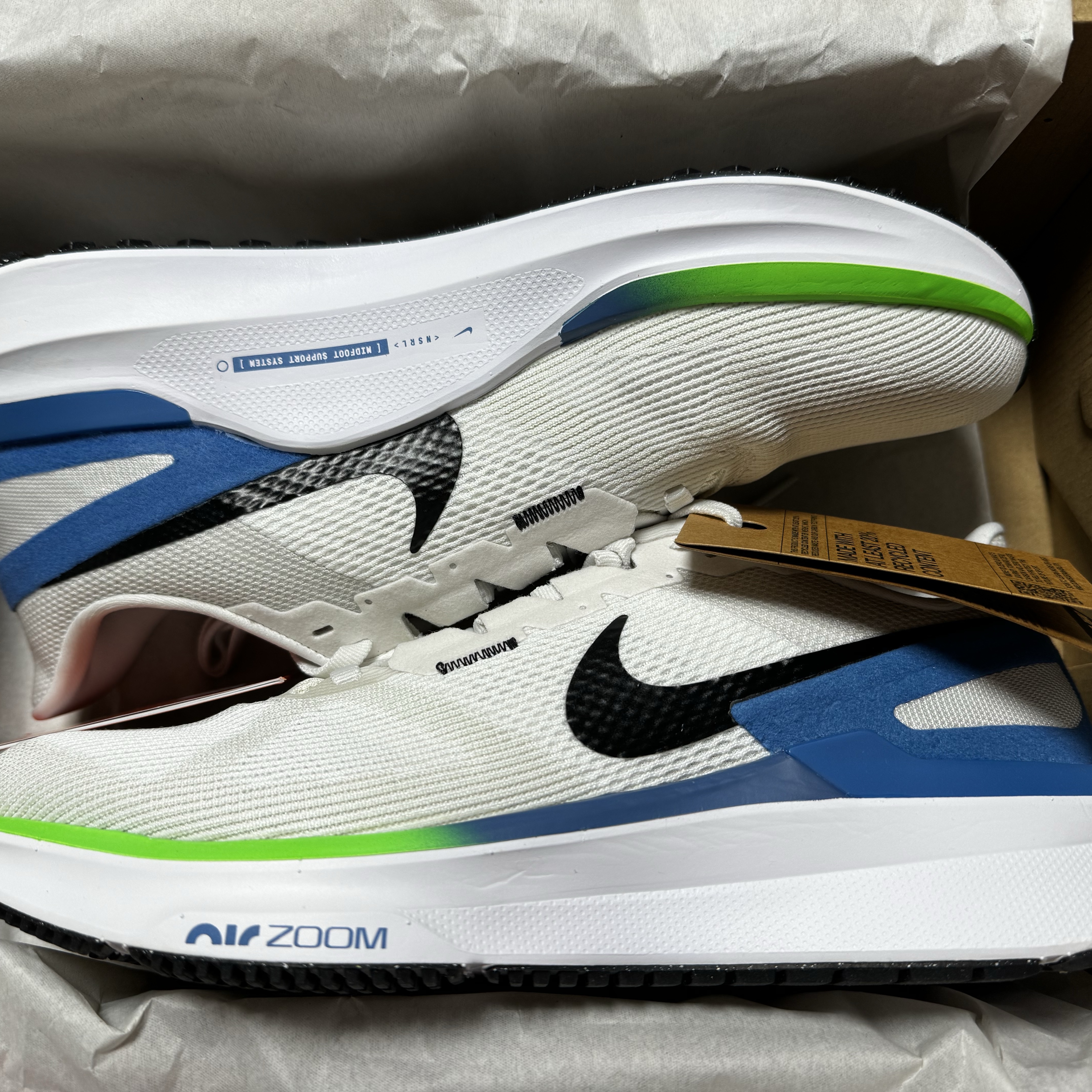 Nike Zoom Structure 25 White Platinum Tint 착용 스타일 - 2