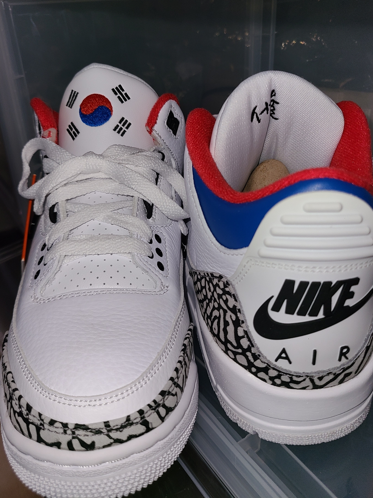 Jordan 3 Retro Seoul, (W) Jordan 3 Retro Seoul 착용 스타일 - 1