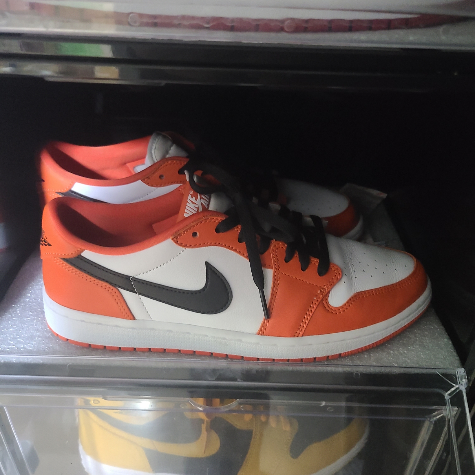 Jordan 1 Low OG Starfish 착용 스타일