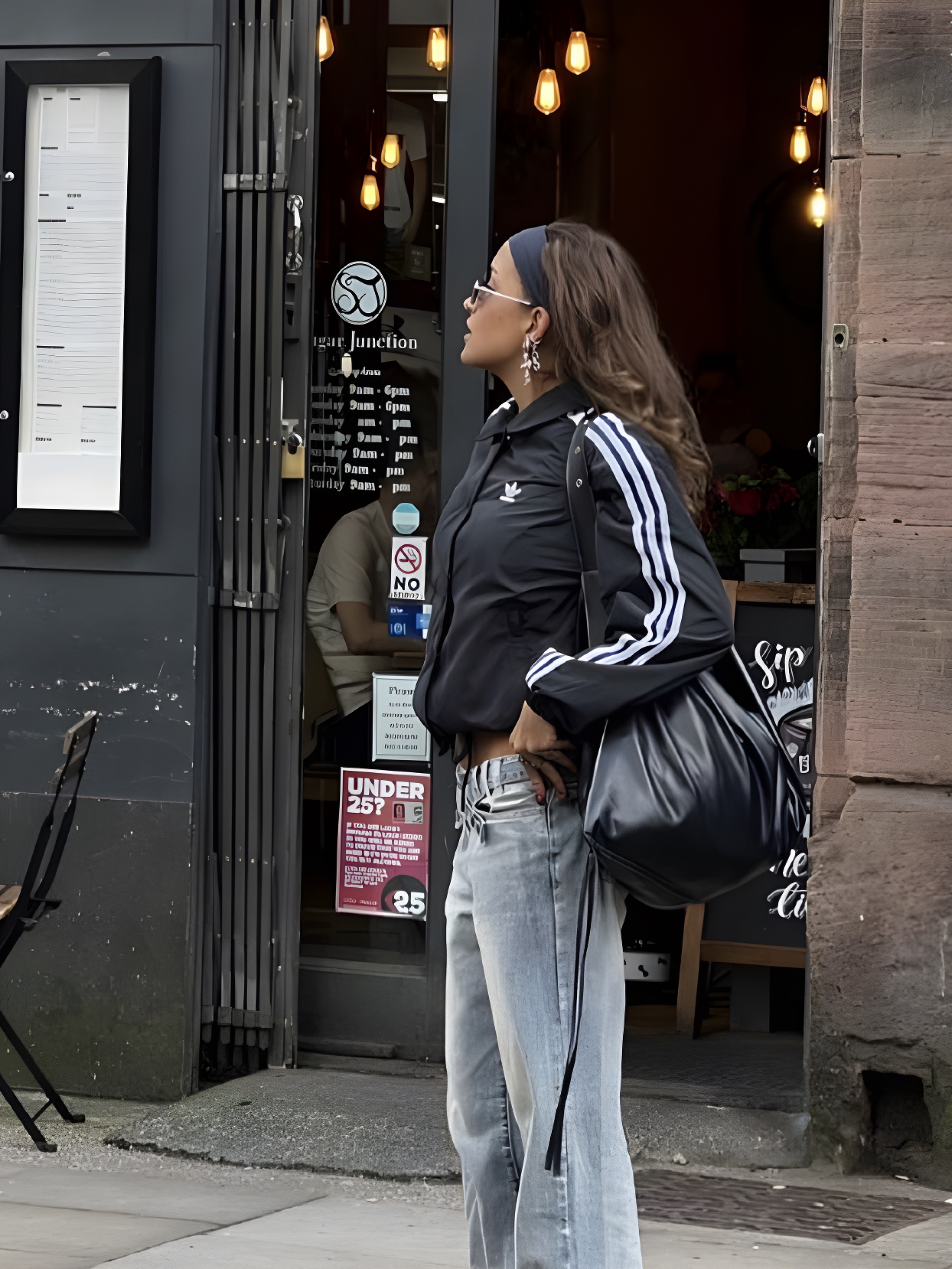 Adidas Adicolor Classic Beckenbauer Track Top Black - KR Sizing, Adidas Adicolor Classic Firebird Track Top Night Indigo - KR Sizing 착용 스타일 - 7
