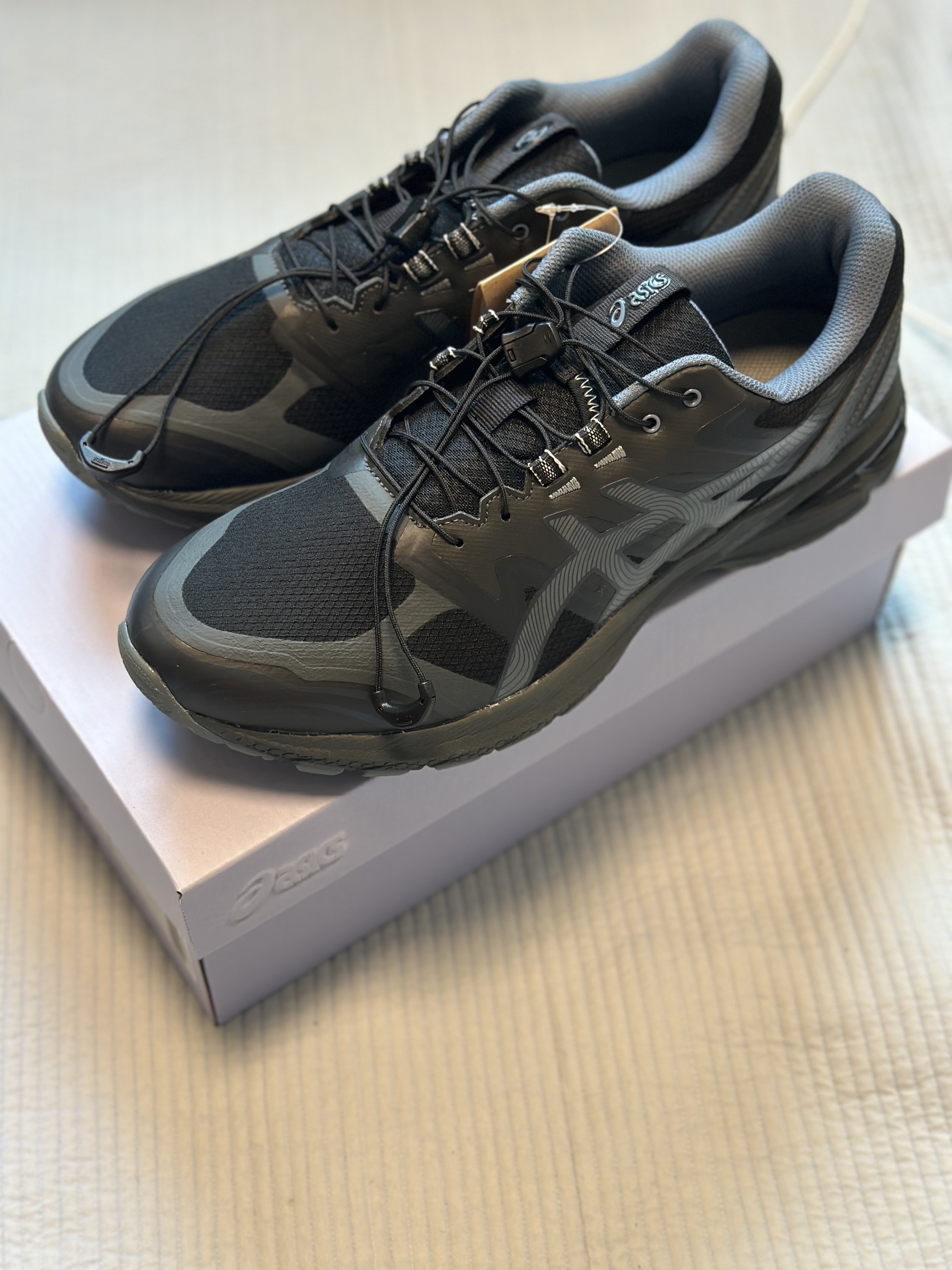 Asics x Sansan Gear Gel-Terrain Phantom Moon Mist 착용 스타일 - 1