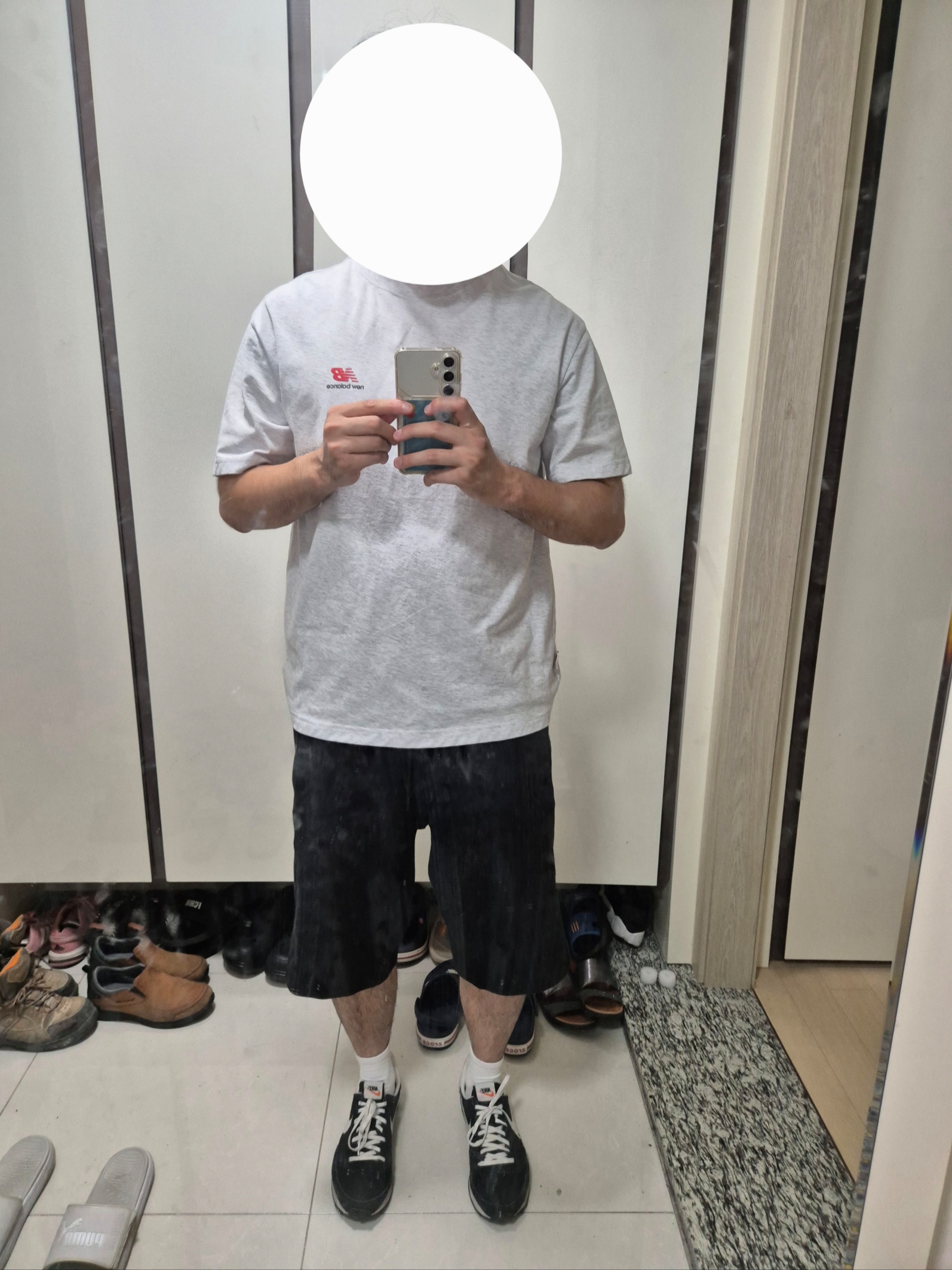 Nike Challenger OG Black White 착용 스타일